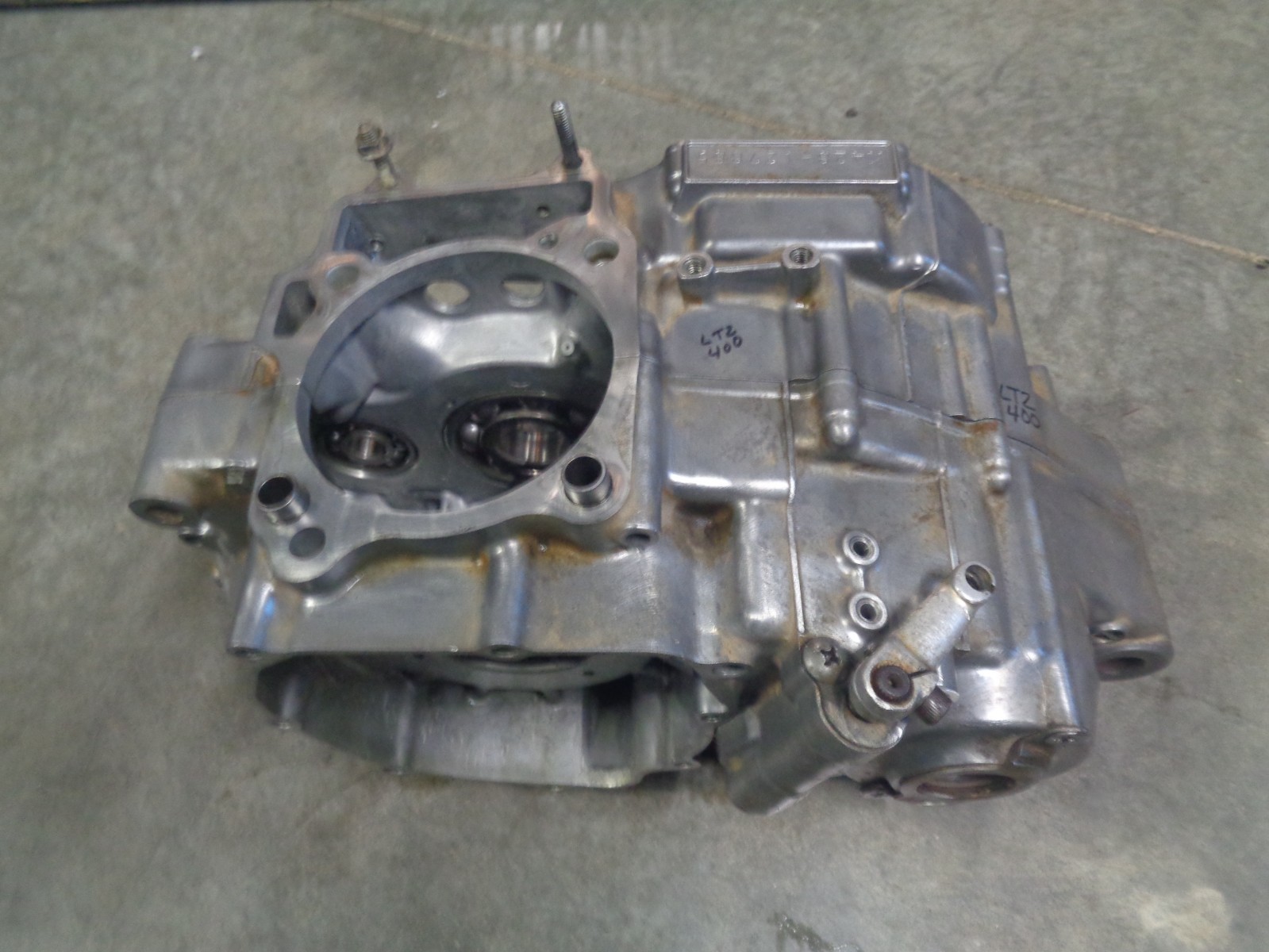 03-08 Suzuki LTZ400 Engine Case Crankcase