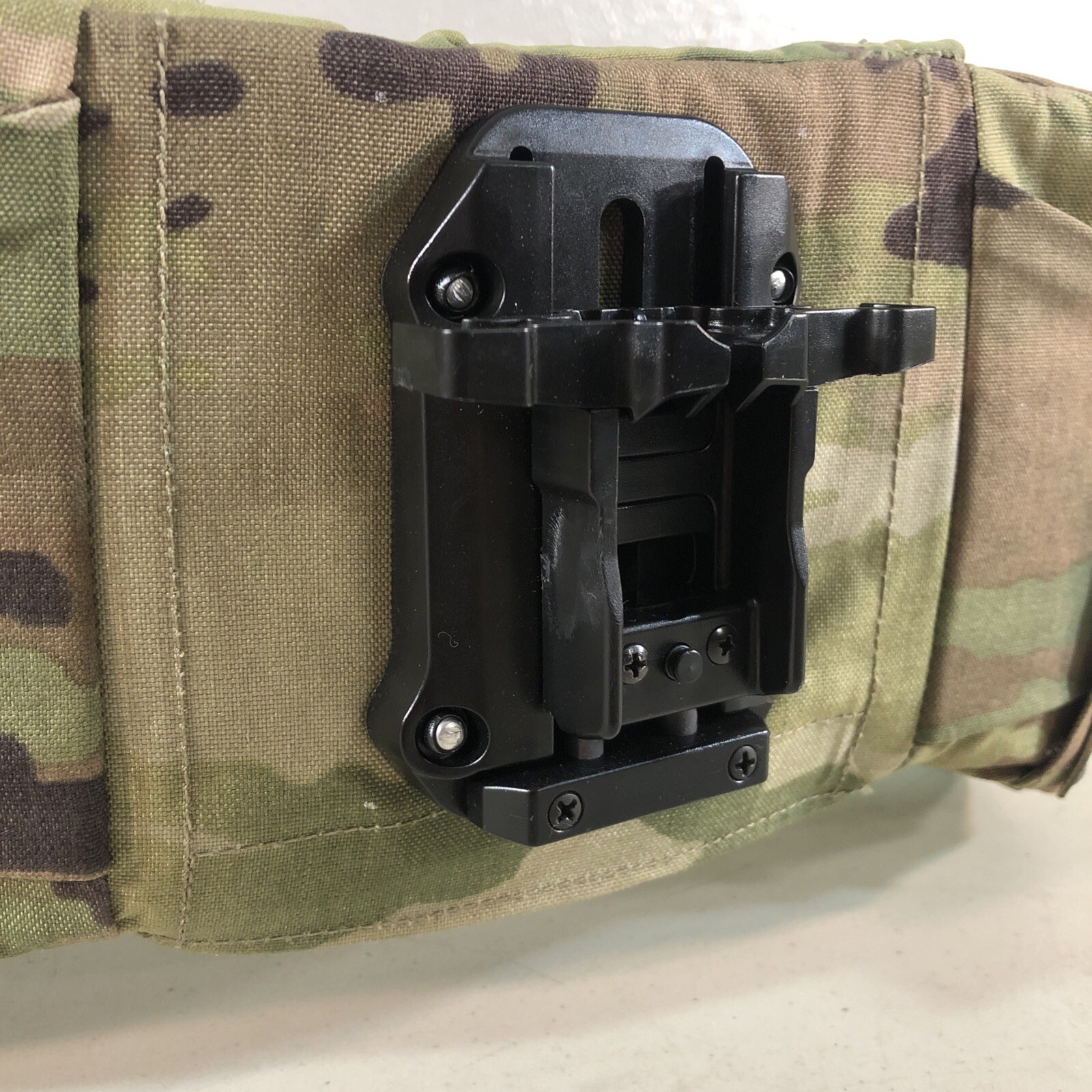 Revision Military Battle Belt Load Distribution System ￼Multicam Large