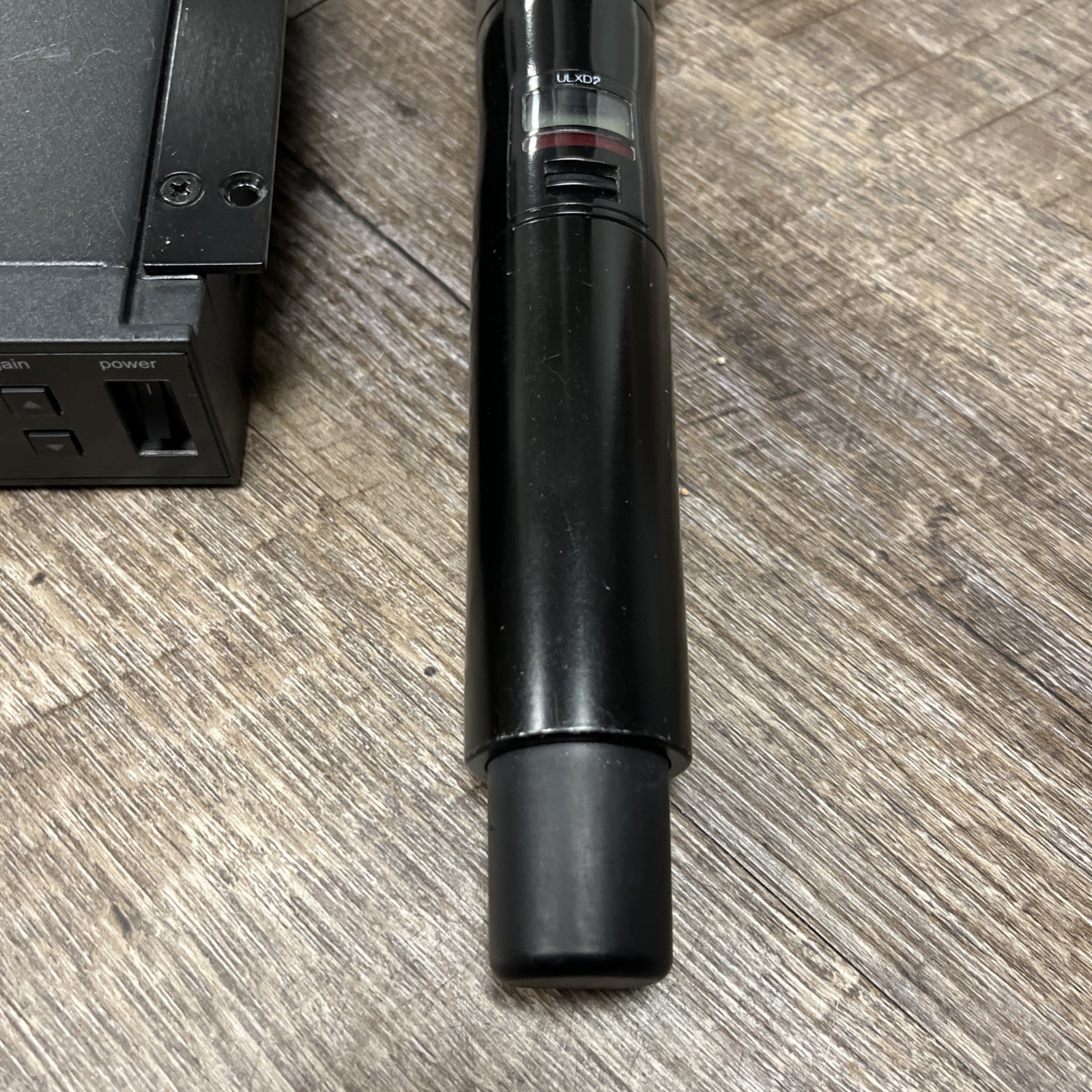 Shure ULXD24/Beta 58A L50 Handheld Wireless Microphone System 632-696 MHz