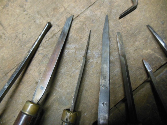 Vautier Hewes vintage engraving tool lot used chisel craft tools