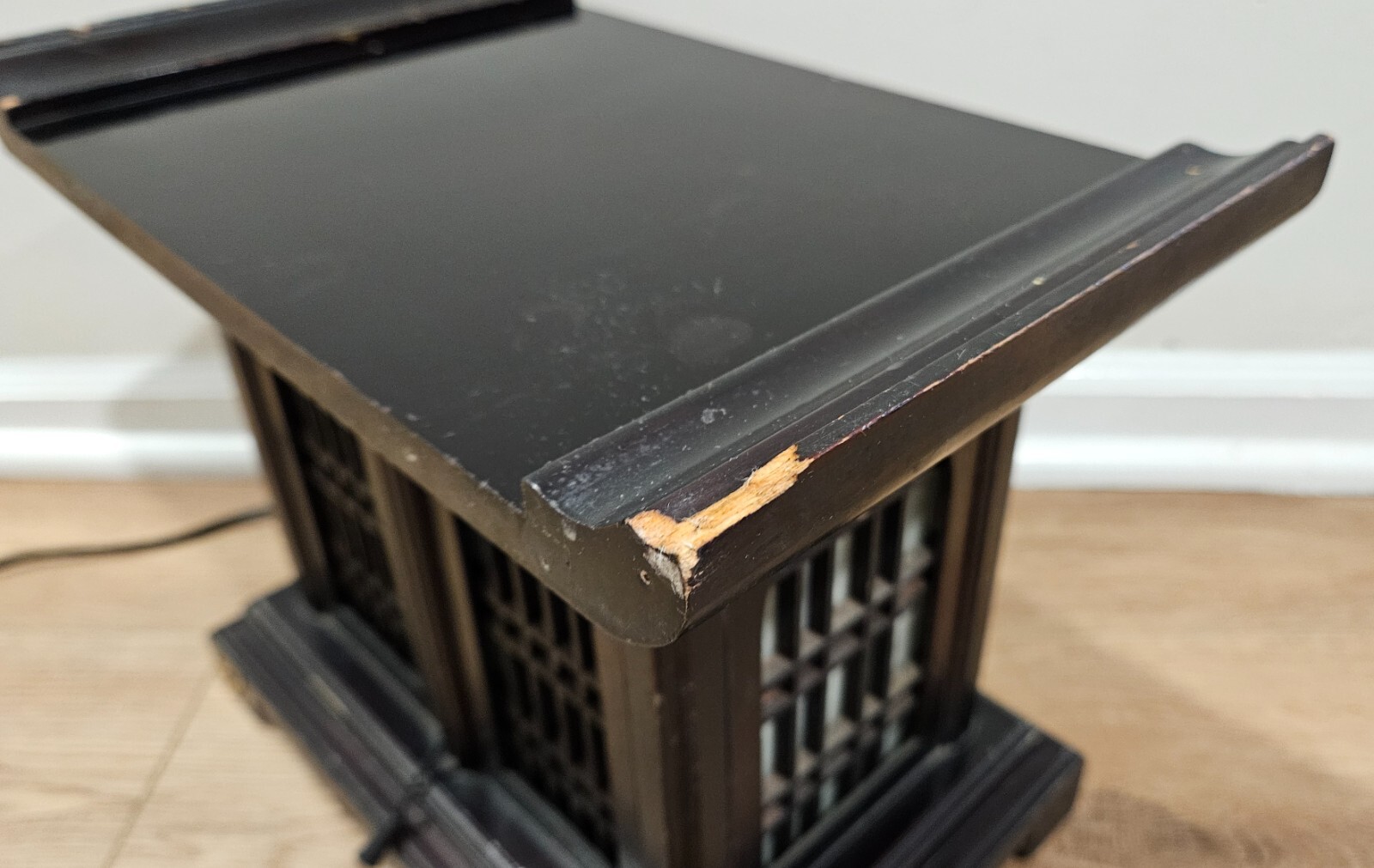 Vintage Asian 2 Bulb Setting Lamp – Buddhist Temple Japanese Shrine Pagoda WORKS