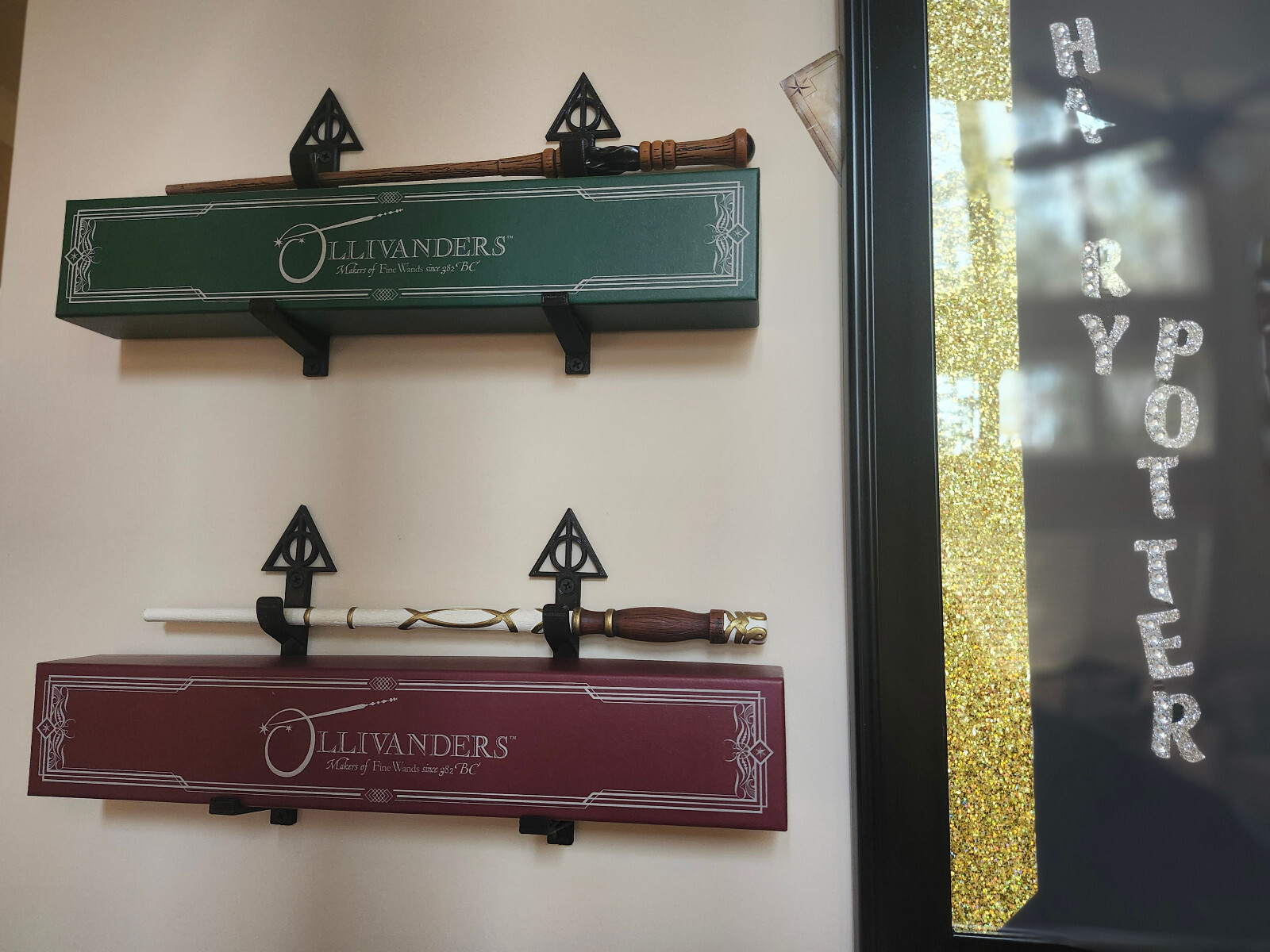 Floating Wand Wall Mount Hooks for Wizarding Wands and Boxes 1 set is 2 hooks