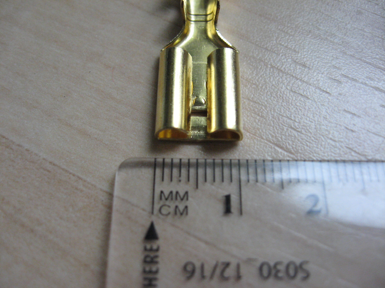 Lot (5) Crimp Terminal Connector Brass 9.5mm 3/8" Female 10-6AWG #E83AD