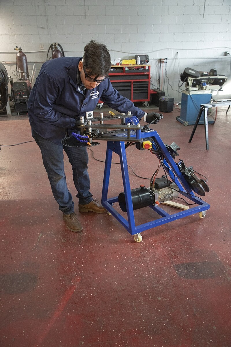 Eastwood 180 Degree Hydraulic Aluminum and Stainless Steel Tubing Bender