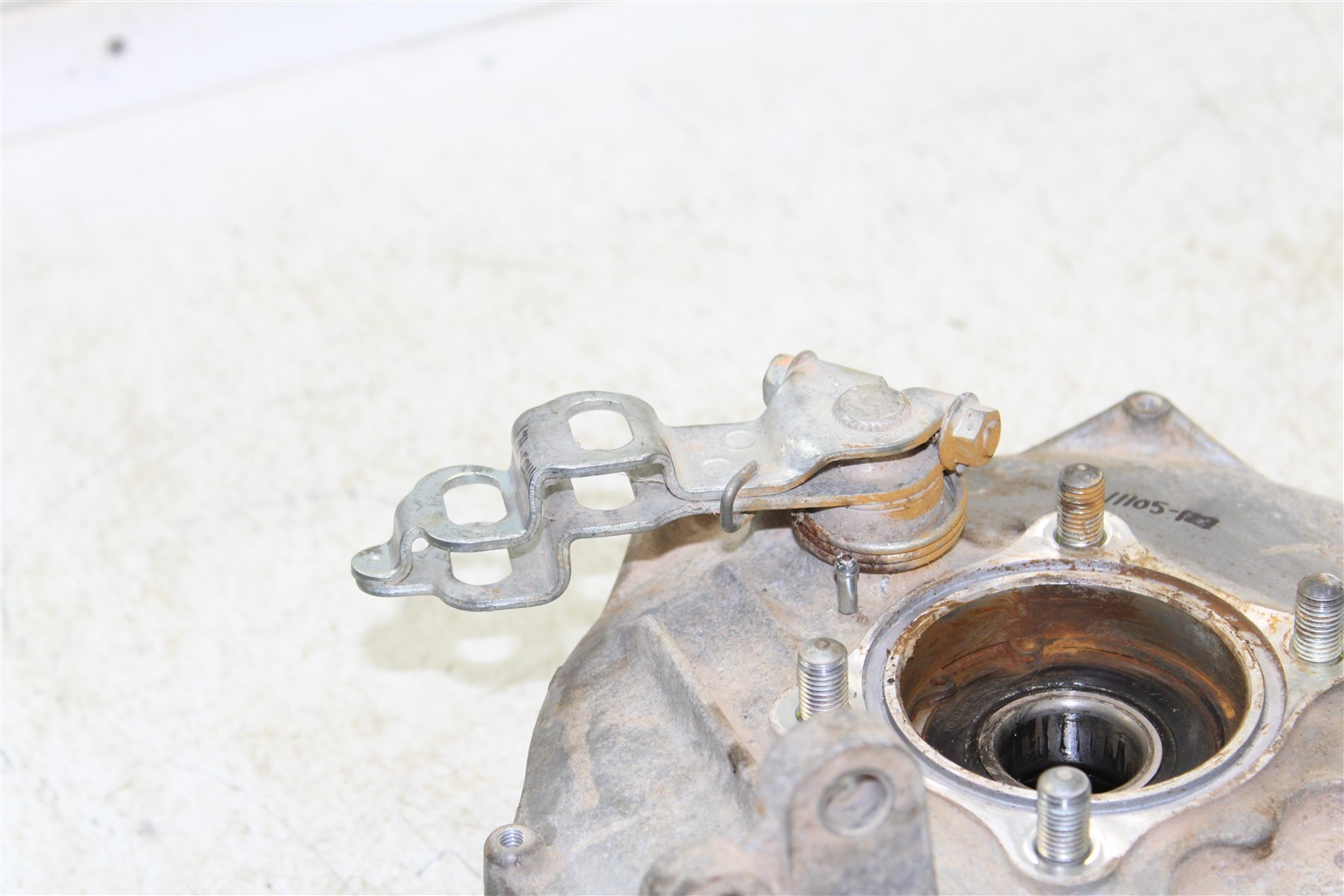 2023 Honda Foreman TRX 520 FM Rear Brake Drum Backing Plate Panel w/ Cover 11105