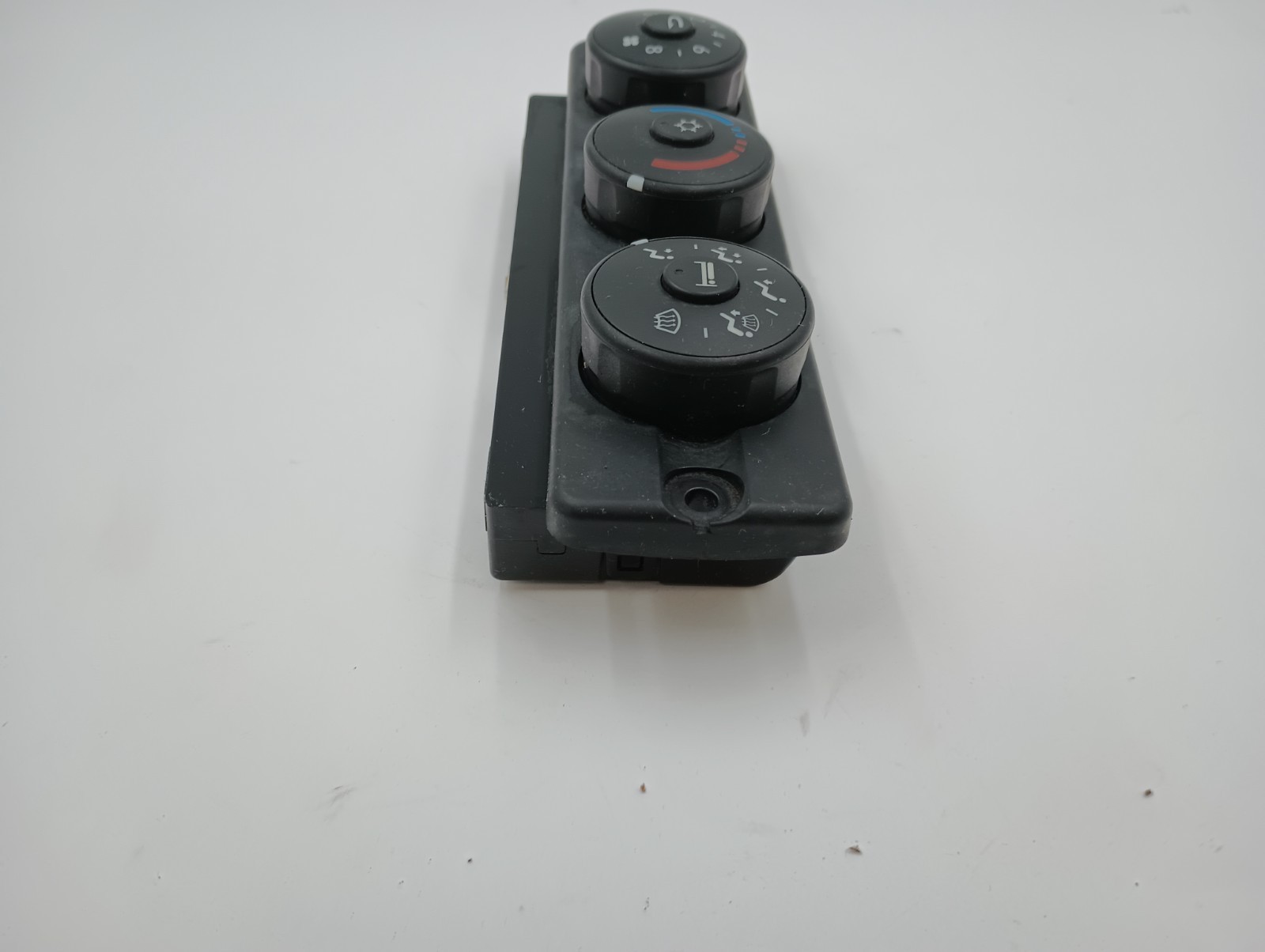 GENUINE OEM FREIGHTLINER CASCADIA A22-60645-501 A/C HEATER CLIMATE CONTROL UNIT