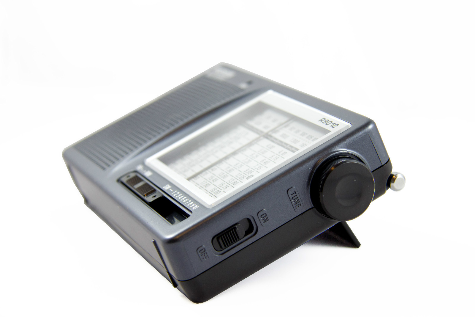 TECSUN R-9012 Portable World Radio Receiver AM/FM / MW / SW