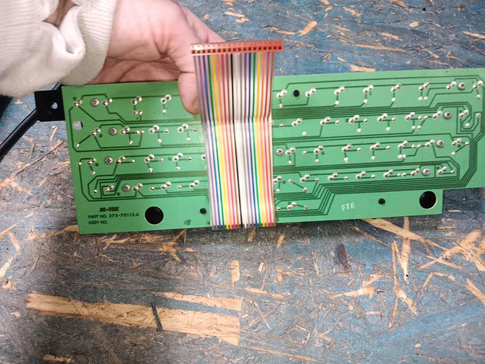 Atari 800 EXACT HI-TEK 373-700115A KEYBOARD-GOOD-QUICK TESTED-KEYS COME OFF-SEE