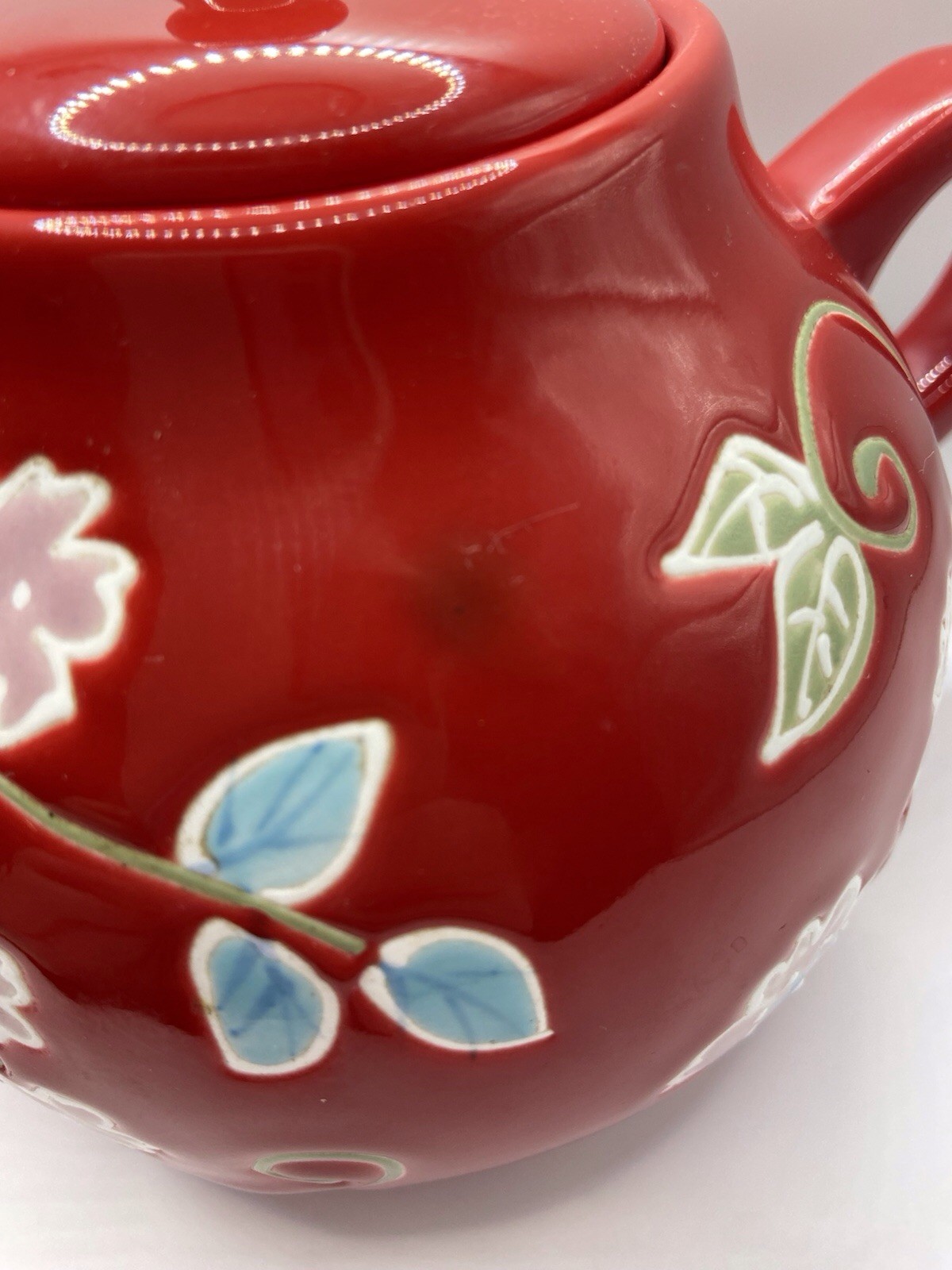 FSG Red Stoneware Floral Teapot With Strainer Pink Blue Green Flowers