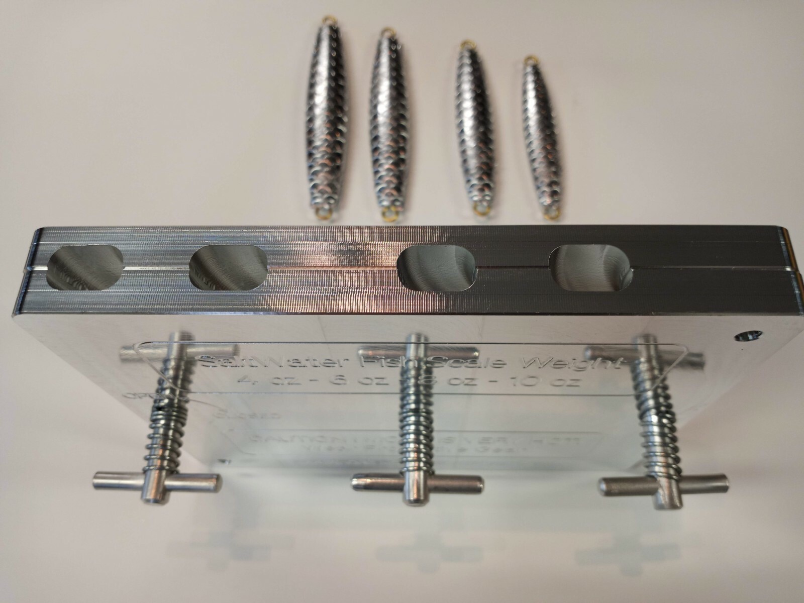 Saltwater Jigging Spoon Mold with Fish Scale Texture Aluminum CNC Machined