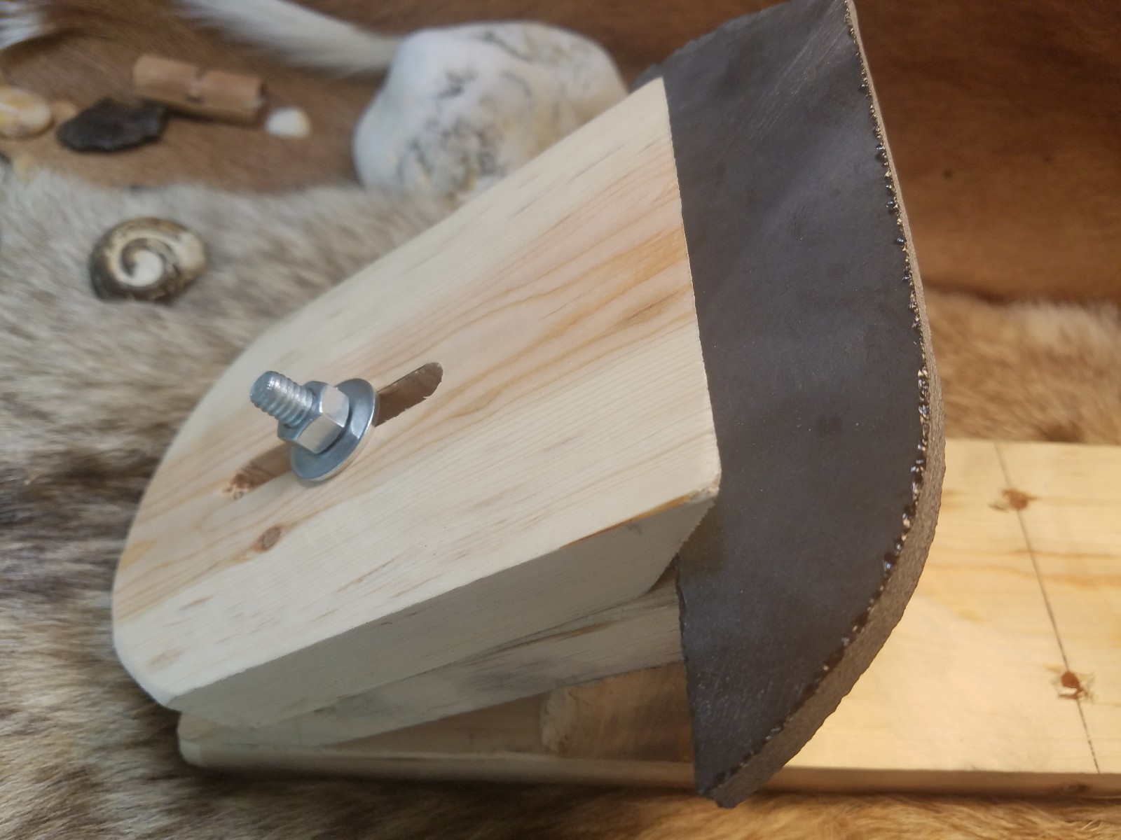 PRO GRADE FLINT KNAPPING JIG With UHMW ROD ISHI STICK PRESSURE FLAKER PREFORM