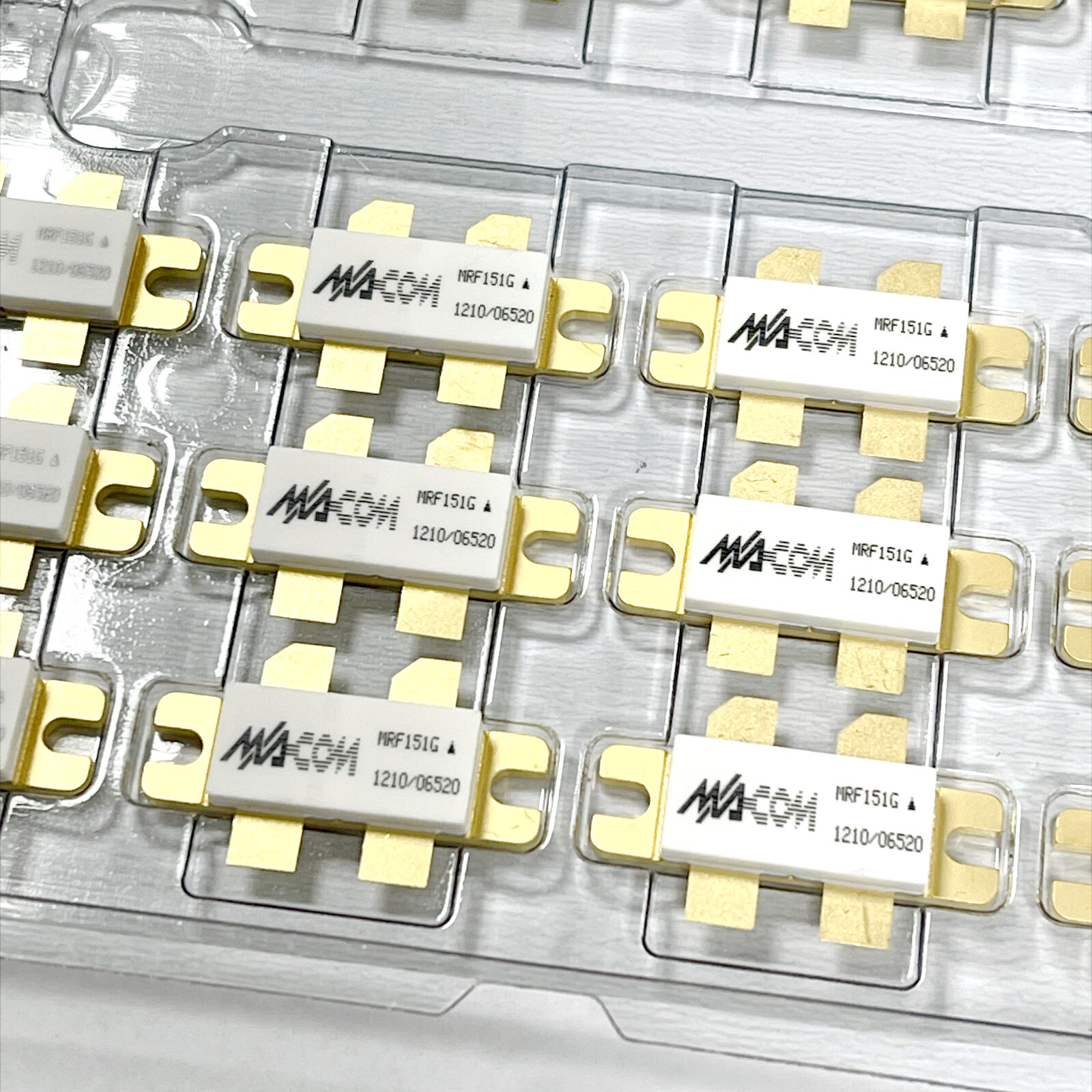 M/A-COM MRF151G MRF151 RF Power Amplifier Transistor 300 W 50 V 175 MHz NEW