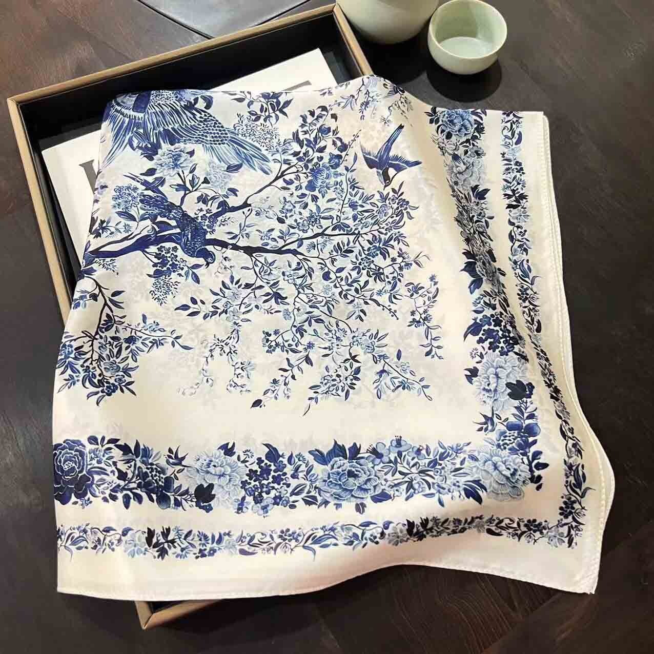 100% Mulberry Silk 27" Square Scarf Women Neckerchief Bandana White Flower Birds