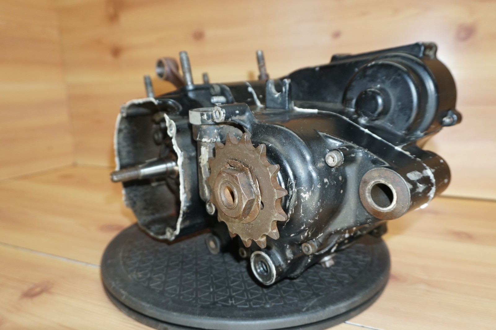 1985 1986 Yamaha YTZ250 YTZ 250 Tri Z YZ250 Crankcase Crank Right Case Motor