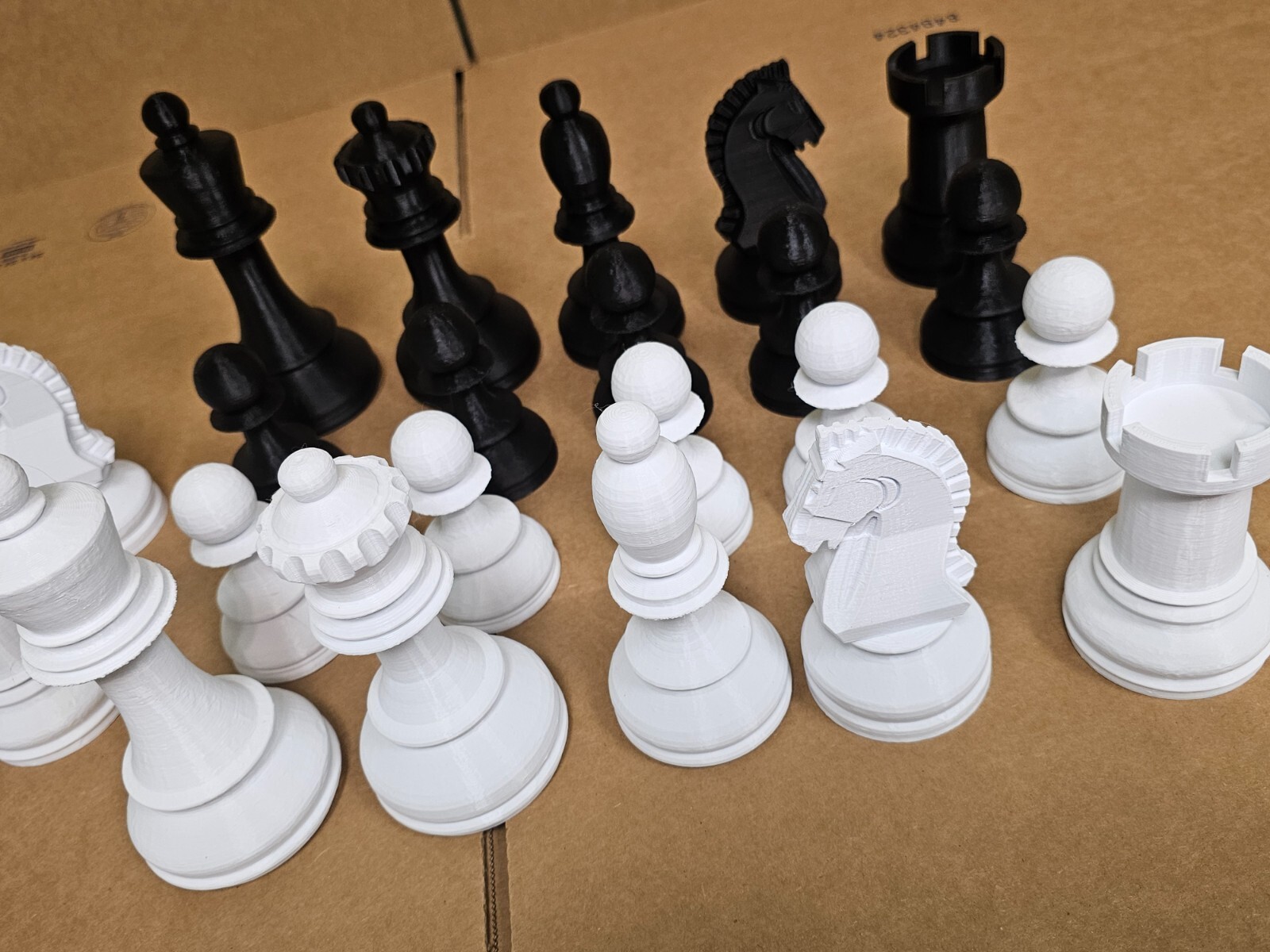 Giant 8 Inch High Chess Set With 7 - 8 " High Kings Indoor Outdoor Oversize