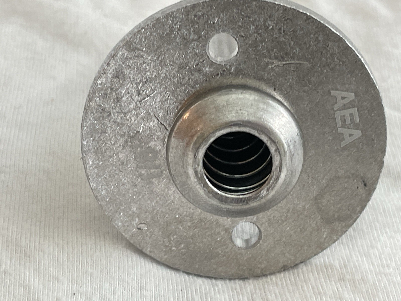 QV18 Quickvise 2-1/2" long 1-3/4" round flange for terminating cable AEA