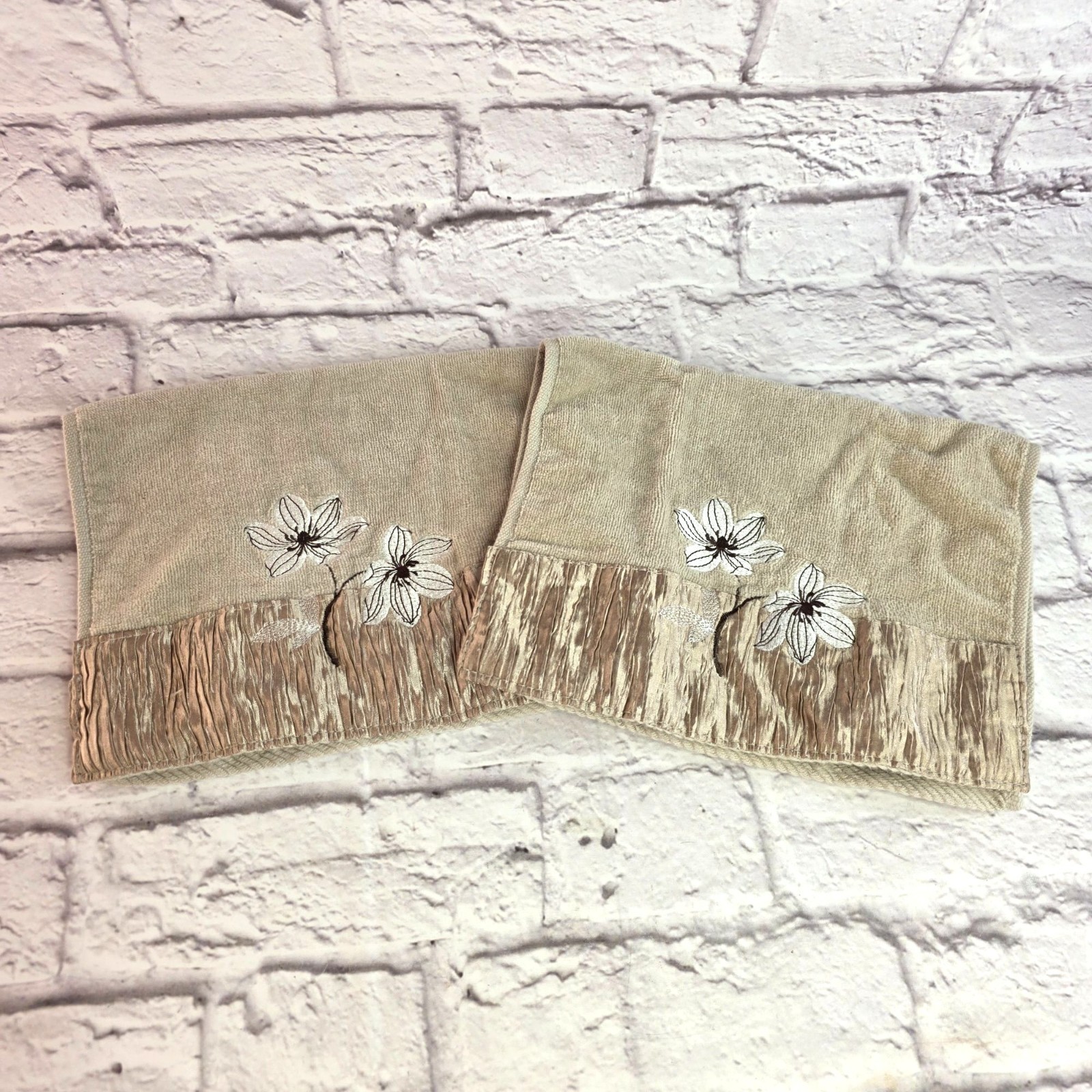 Croscill Magnolia Bath Towel 6-Piece Set Beige Embroidered Floral 100% Cotton