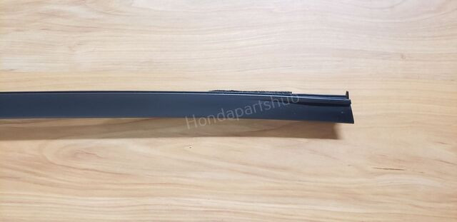 11-17 Honda Odyssey Left (Driver) Front Windshield Side Garnish (73162-TK8-A01)