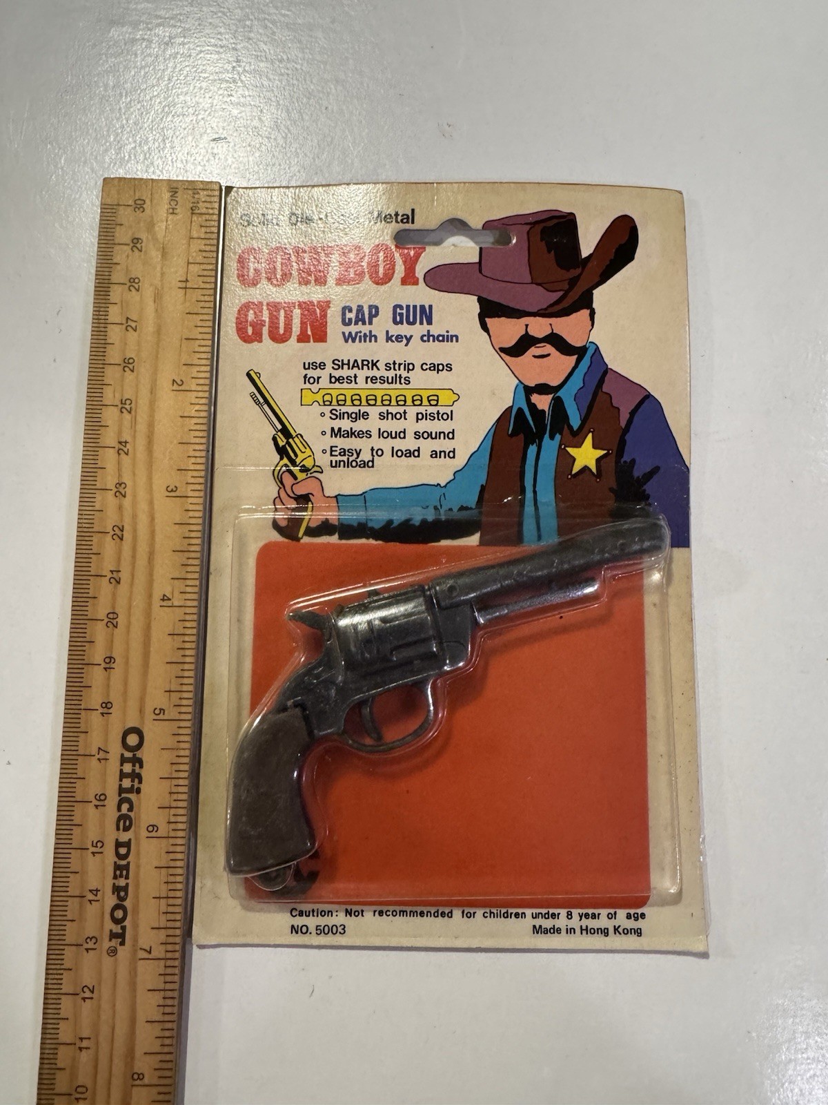 Vintage Die Cast Cowboy Cap Toy Hong Kong MOC Carded No.5003 Toy