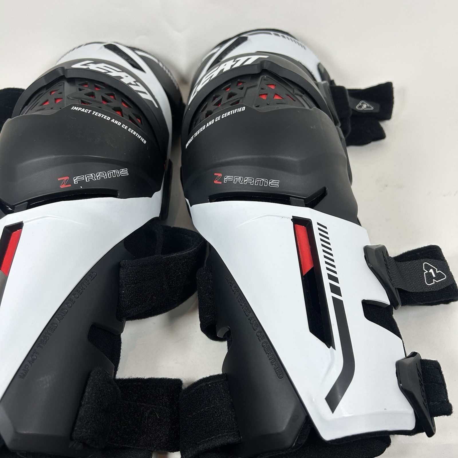 Leatt Z-Frame Knee Braces Motocross Dirt Bike Off-road ATV White Pair SIZE L