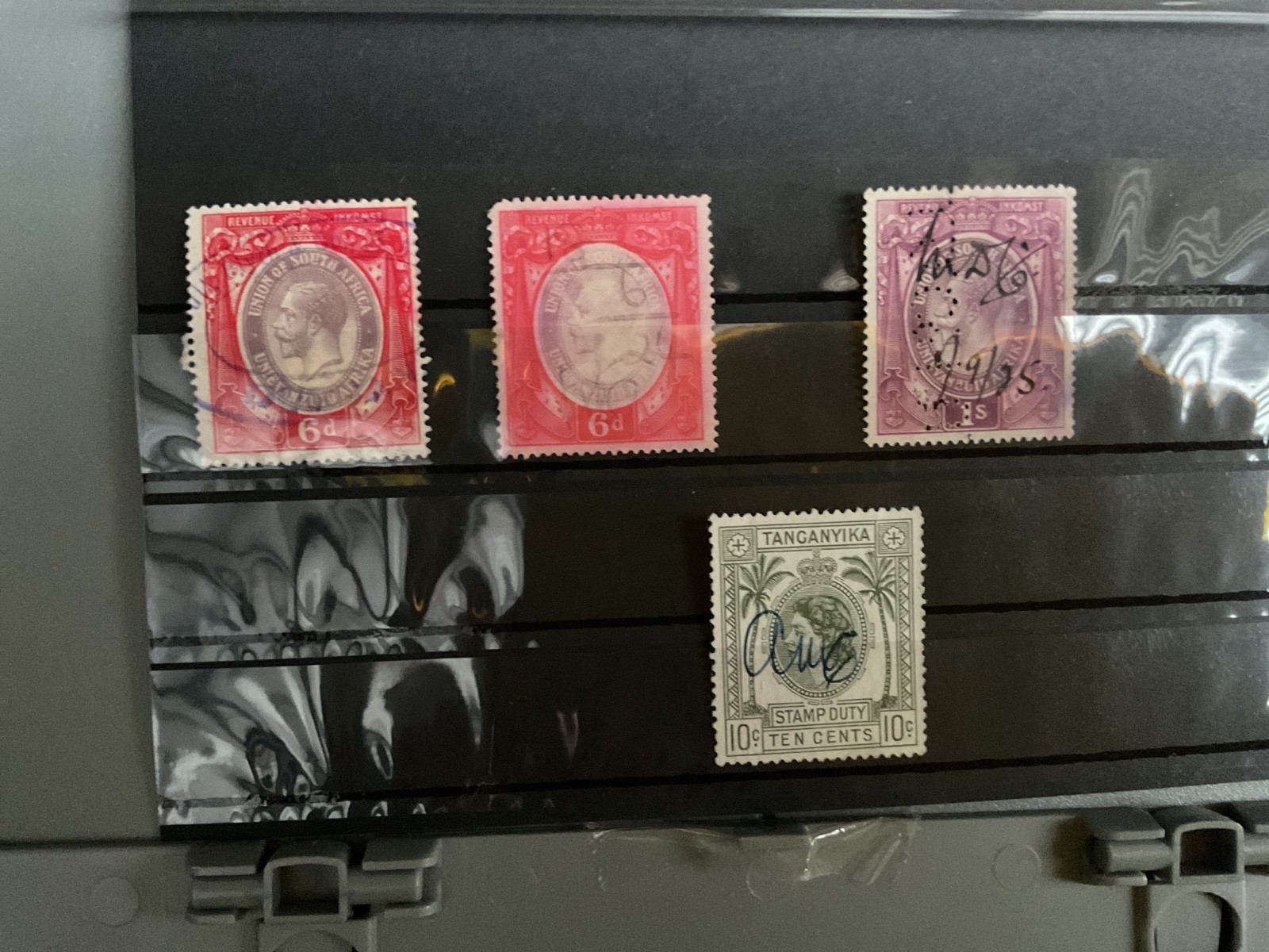 Commonwealth Stamp Duty   stamps B1397