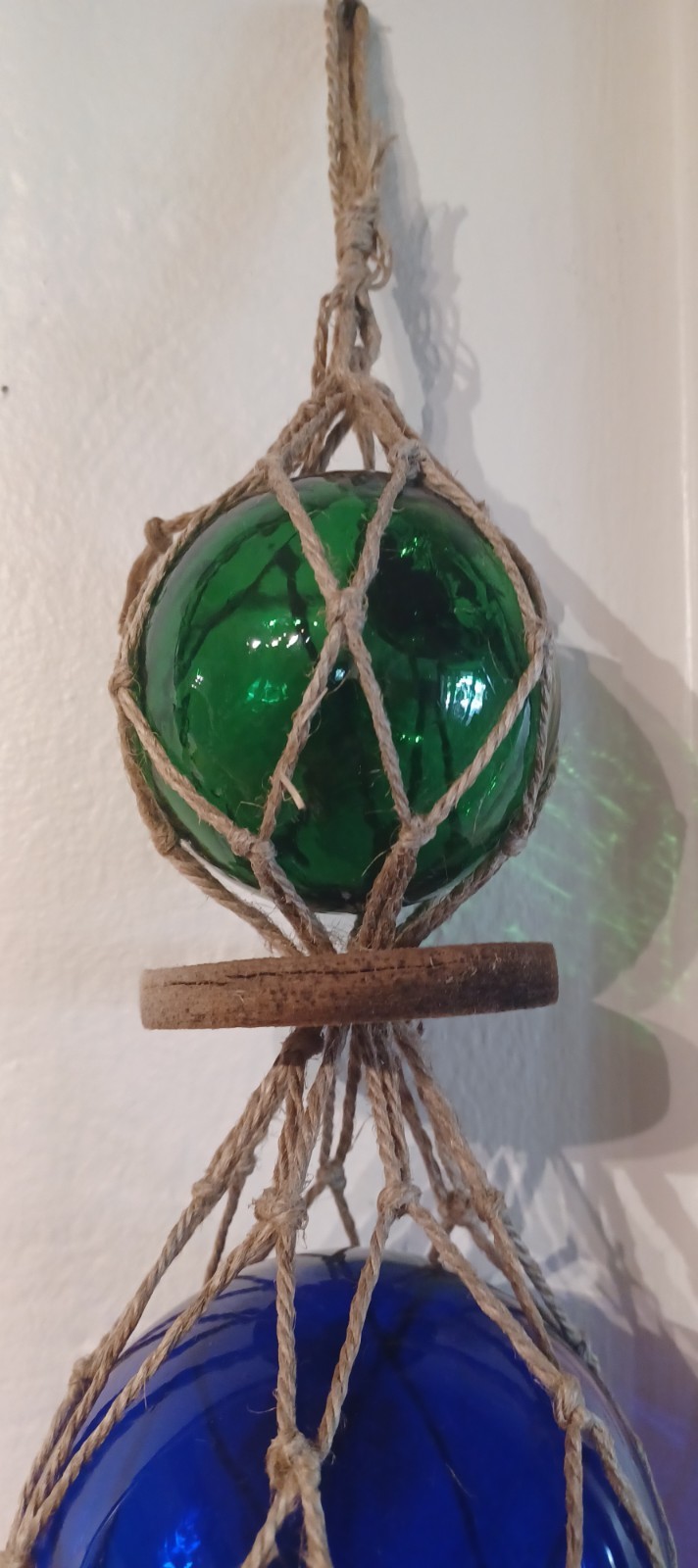 3 Hand Blown Glass Fishing Floats Netted Nautical Fish Net Decor Red Blue Teal