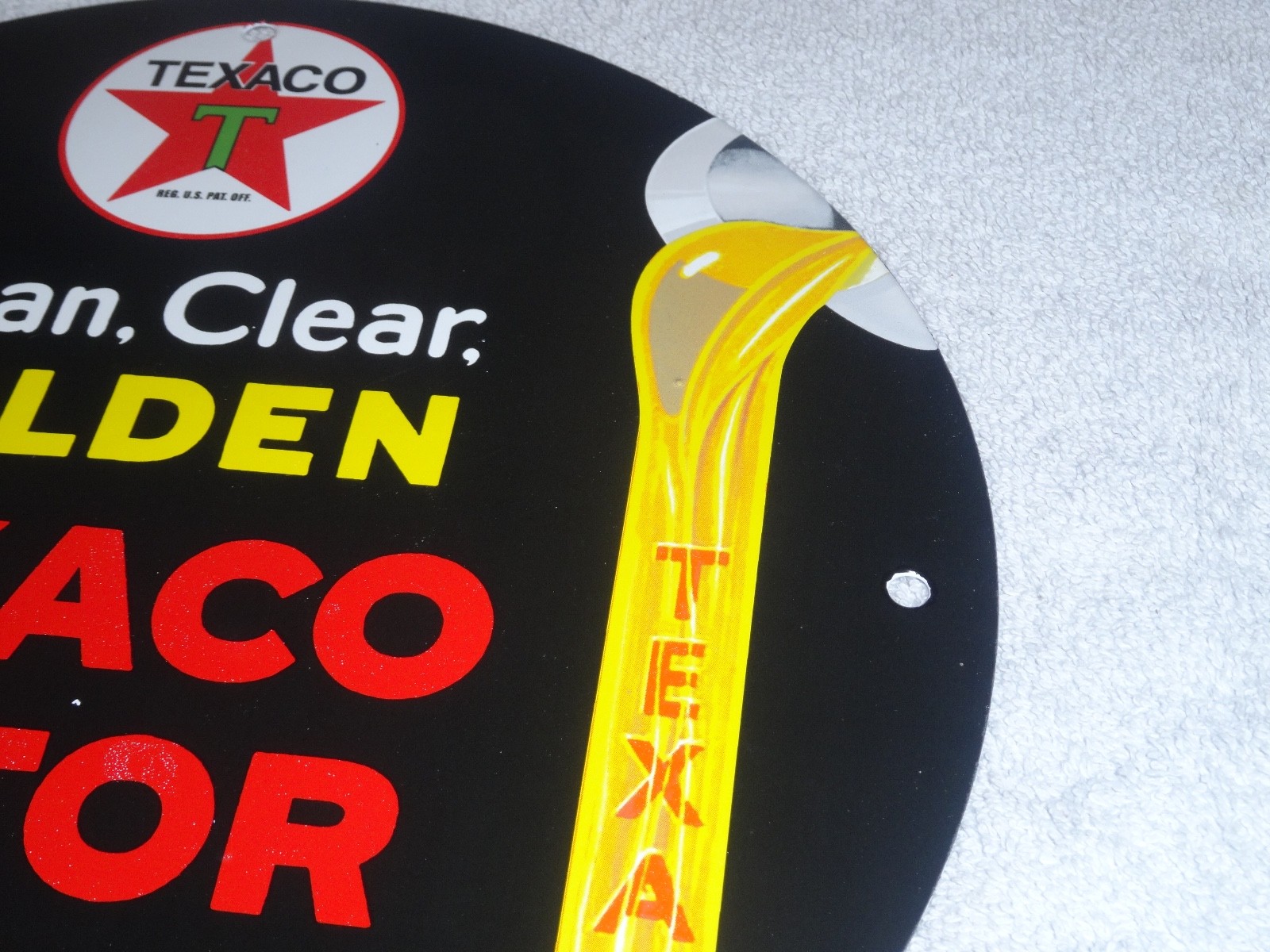 VINTAGE 1948 CLEAN, CLEAR TEXACO MOTOR OIL 11 3/4" PORCELAIN METAL GASOLINE SIGN