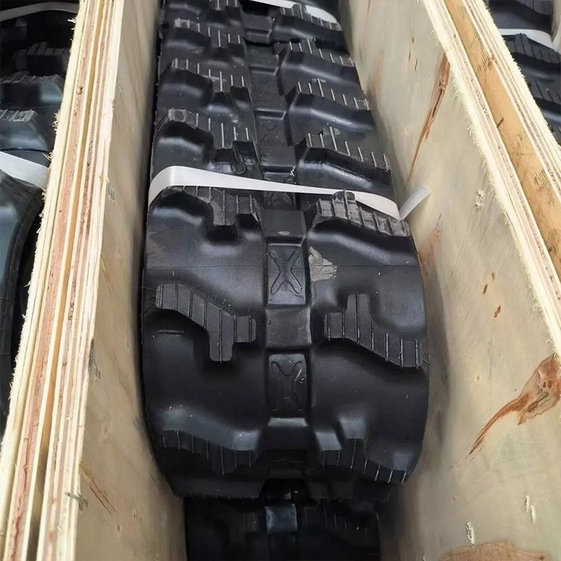 newRubber Track 7" 180 x 72 x 37 Standard Duty fits Kubota fits Yanmar fits Gehl