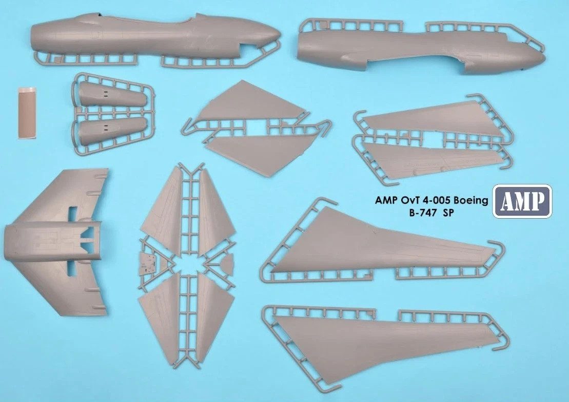 1/144 AMP 4005 Boeing B-747 SP plastic model kit