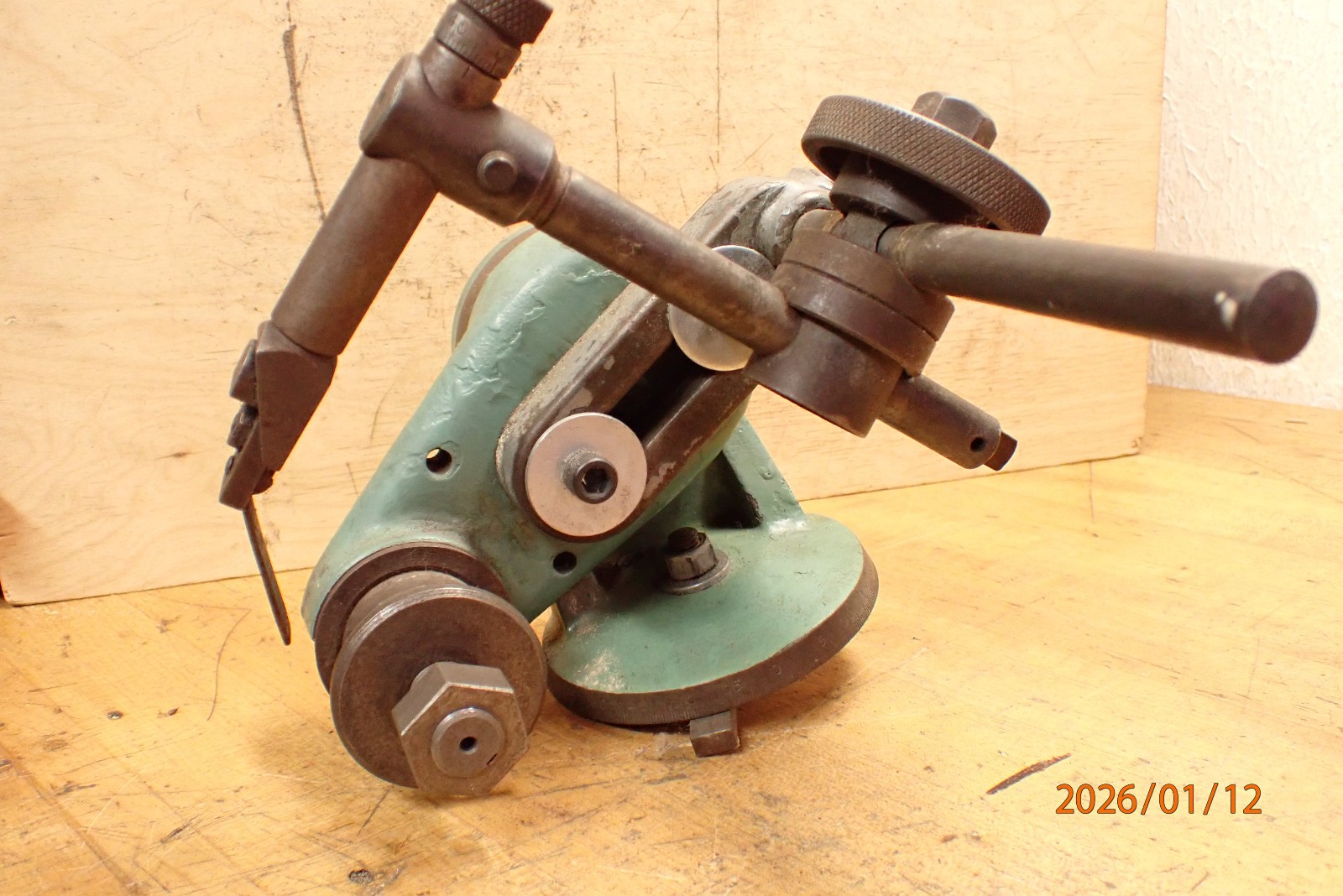 MILL CUTTER BLADE SHARPENING FIXTURE MADE WITH K.O. LEE GRINDER FIXTURE PARTS