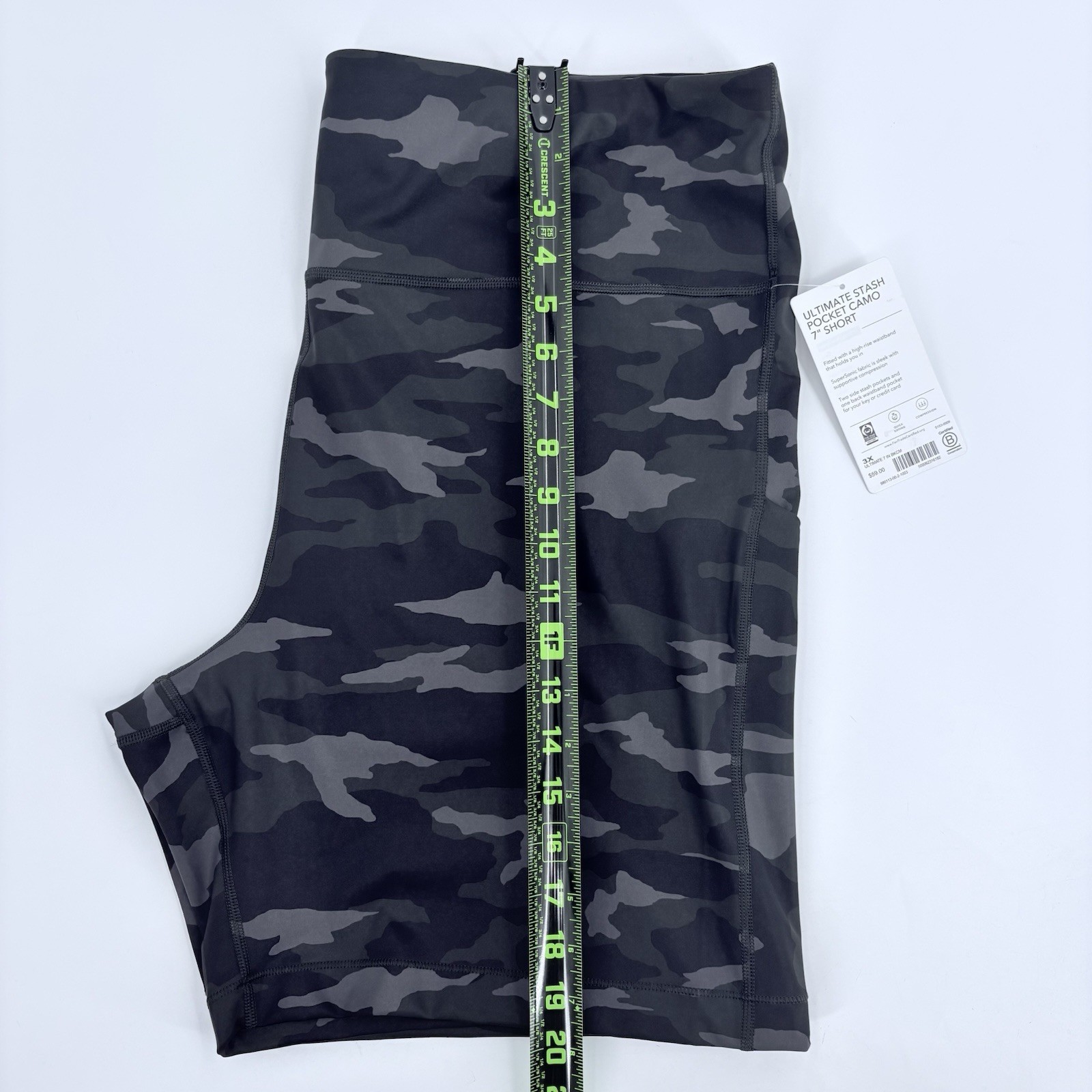 Athleta Utimate Stash Pocket Camo 7 Shorts Womens 3X Athletic Workout Gym Summer