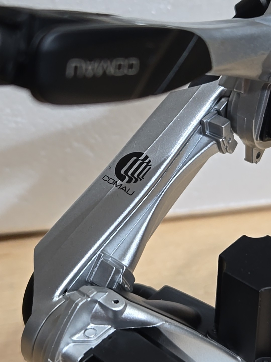 1:10 COMAU Robot Manipulator Arm Industrial Movable Robot Simulation Model NEW