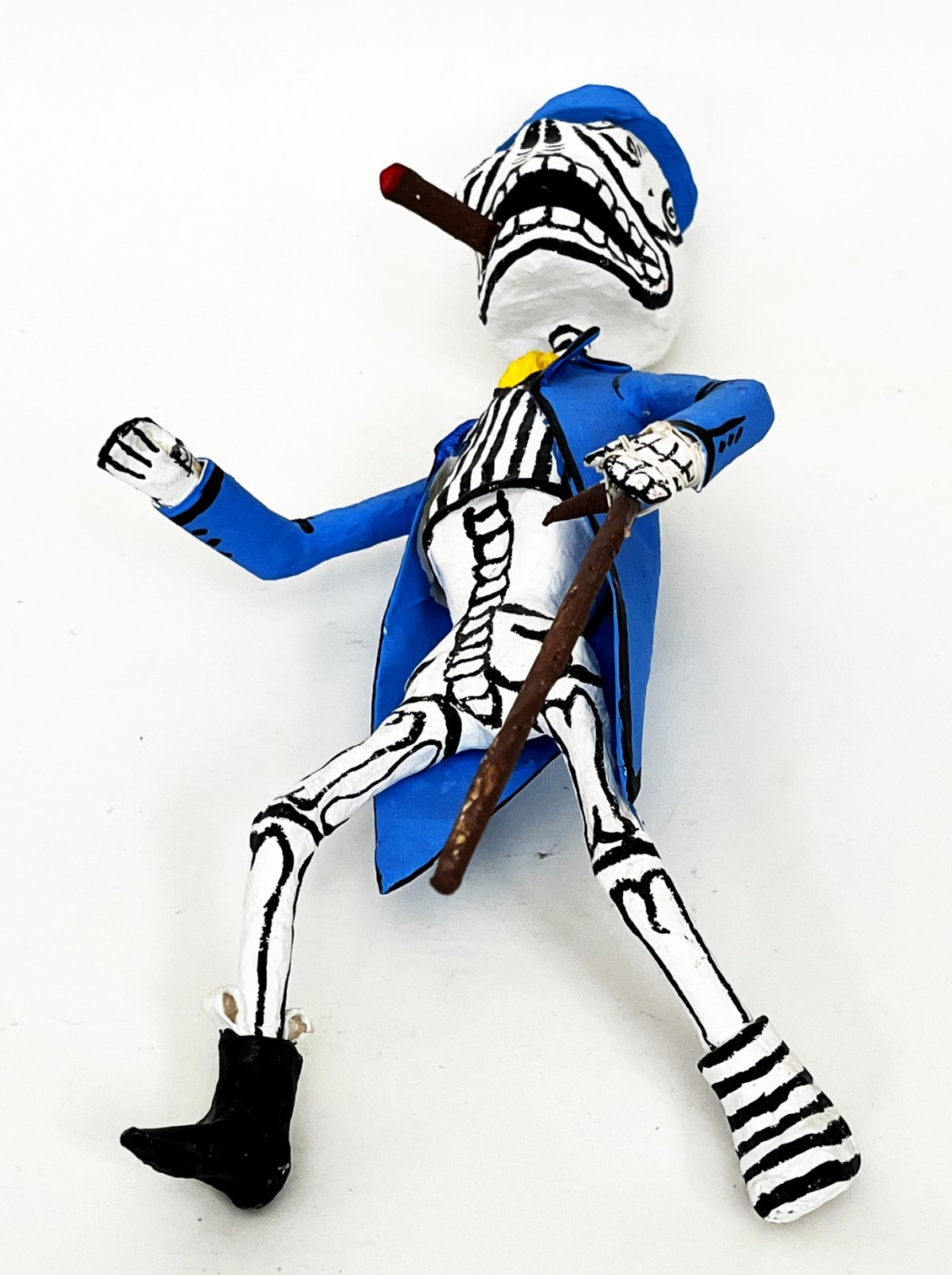 2 1970s SIGNED LINARES MEXICAN CARTONERIA PAPER MACHE SKELETON CATRINA SCULPTURE