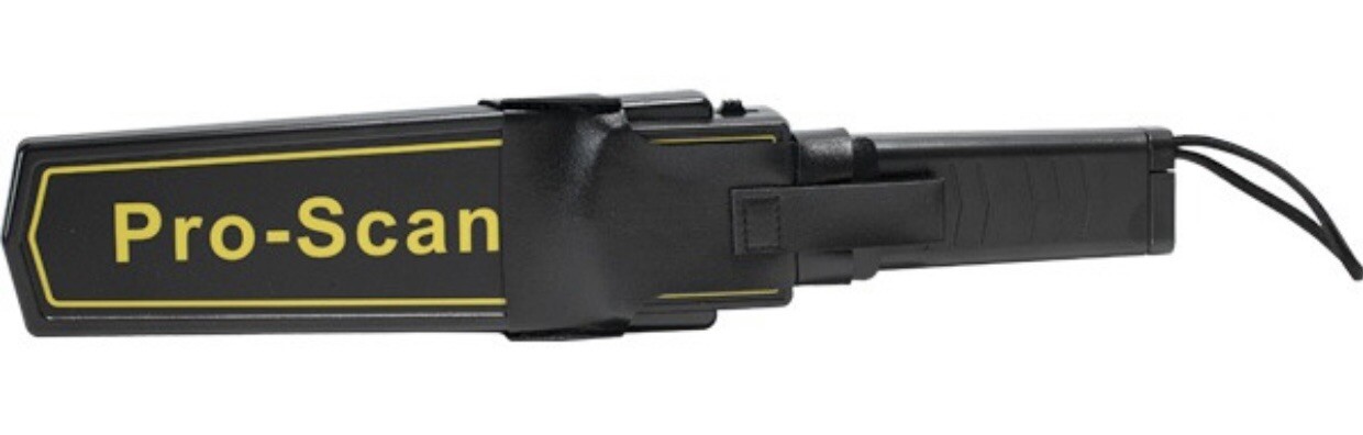 PORTABLE Handheld Metal Detector Security Super Body Scanner Wand RECHARGE PORT