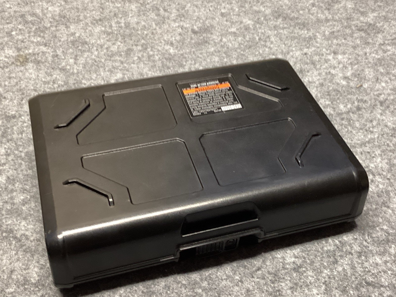 Black Widow Gravity-Feed, Dual-Action Trigger Airbrush #59584 - Used - Very Nice