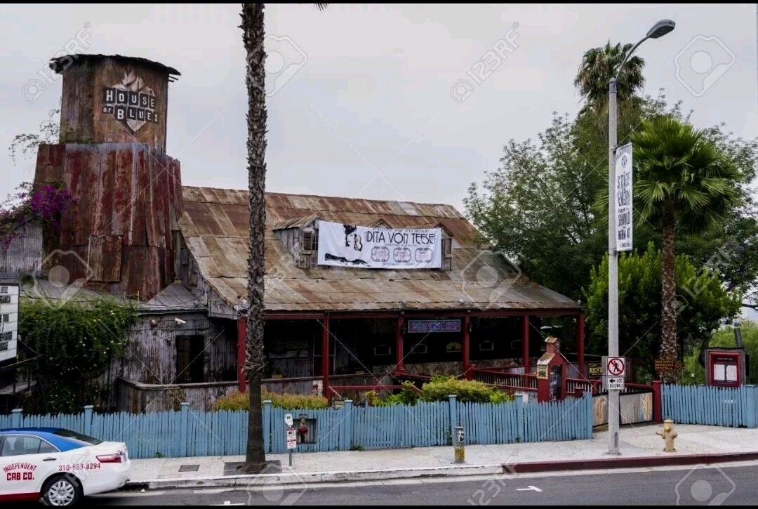 OZZY OSBOURNE IN STORE "SCREAM" CD (COVER ONLY) w/ POSTER back to the beginning