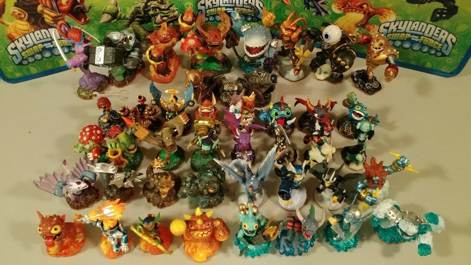 Skylanders GIANTS COMPLETE YOUR COLLECTION Buy 3 get 1 Free! *$7 Minimum*🎼
