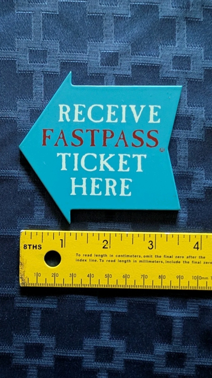 Rare Vintage Disneyland Park Used Splash Mountain Fast pass Sign + Signage