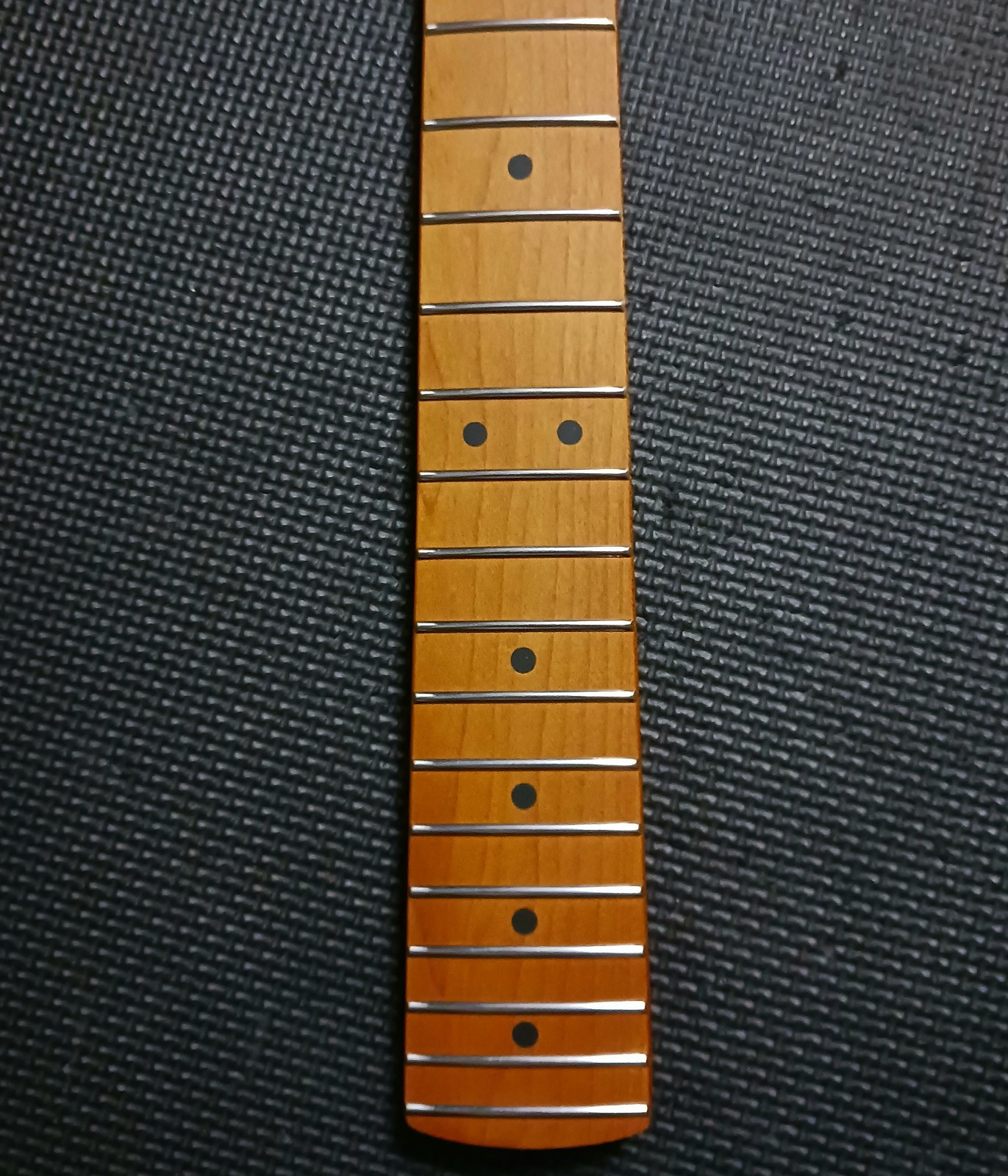70s Style Strat Neck- Roasted Canadian Maple 👍 Quality!