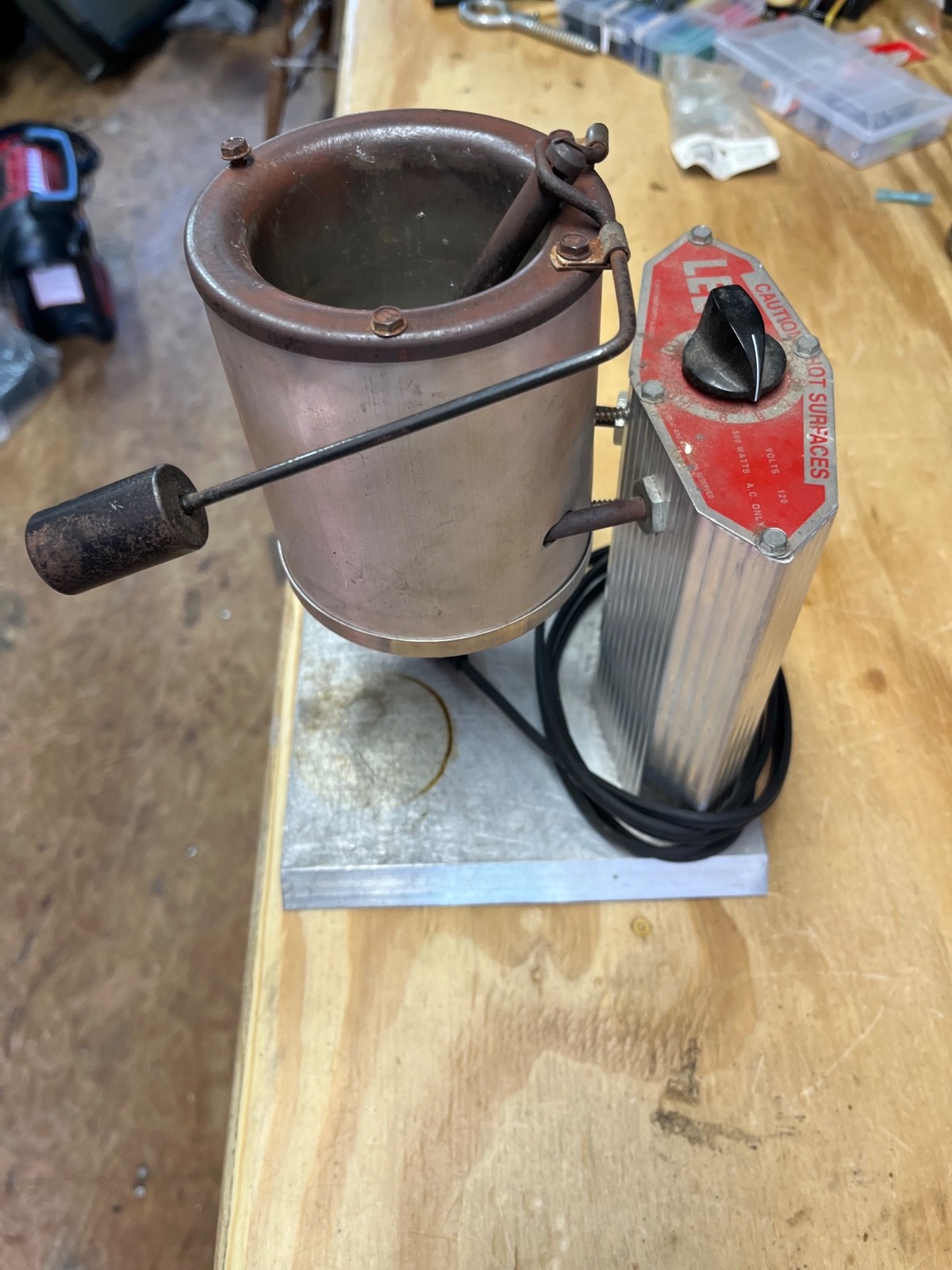 Lee Precision Electric Metal Melter 110 volts