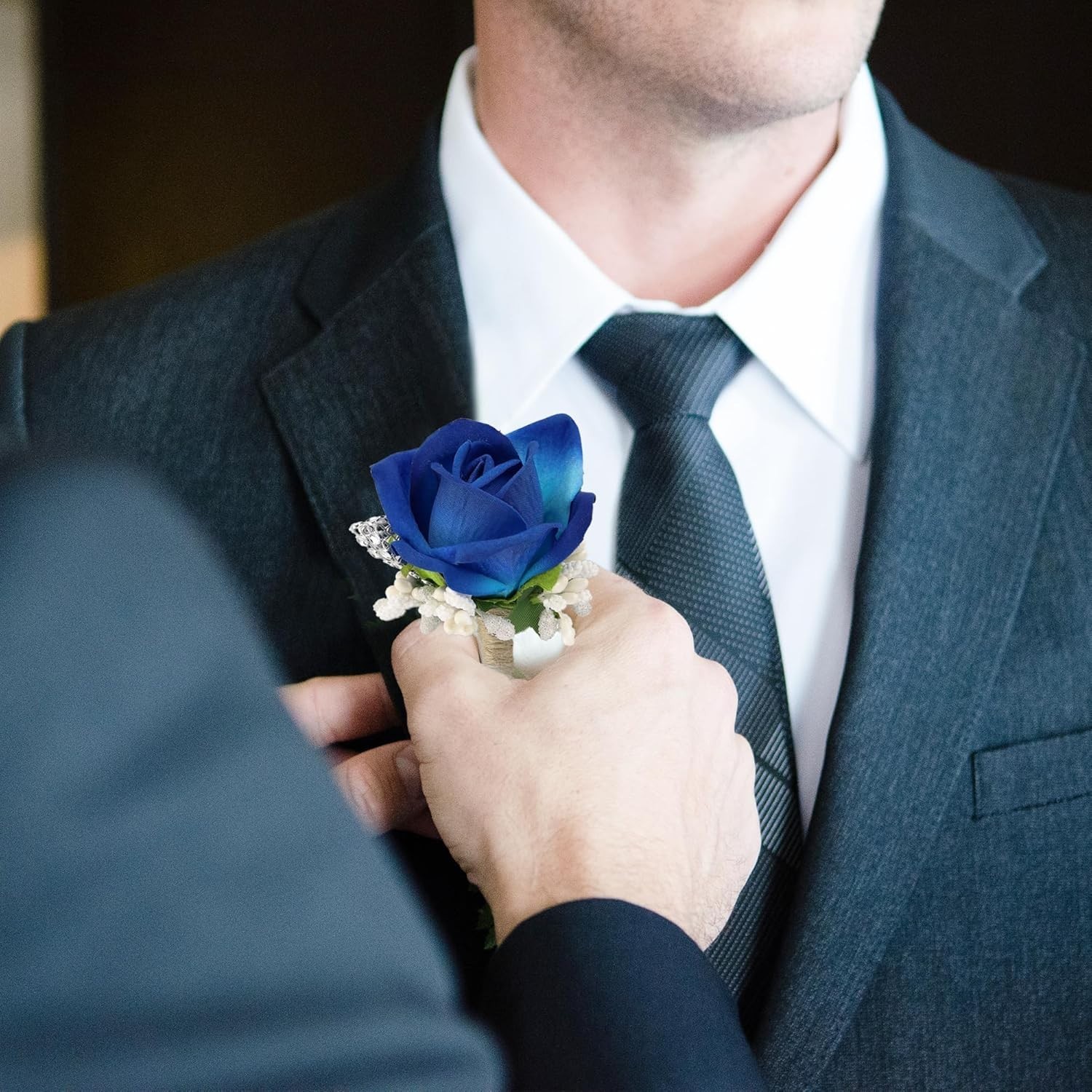 2Pcs Blue Corsage and Boutonniere Set,Corsage Wristlet for Prom Decor,