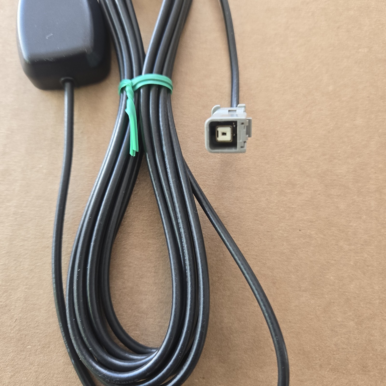 GPS Navigation Antenna for KENWOOD DNX576S,DNX7140 DNX690HD,DNX771HD,DDX9707S