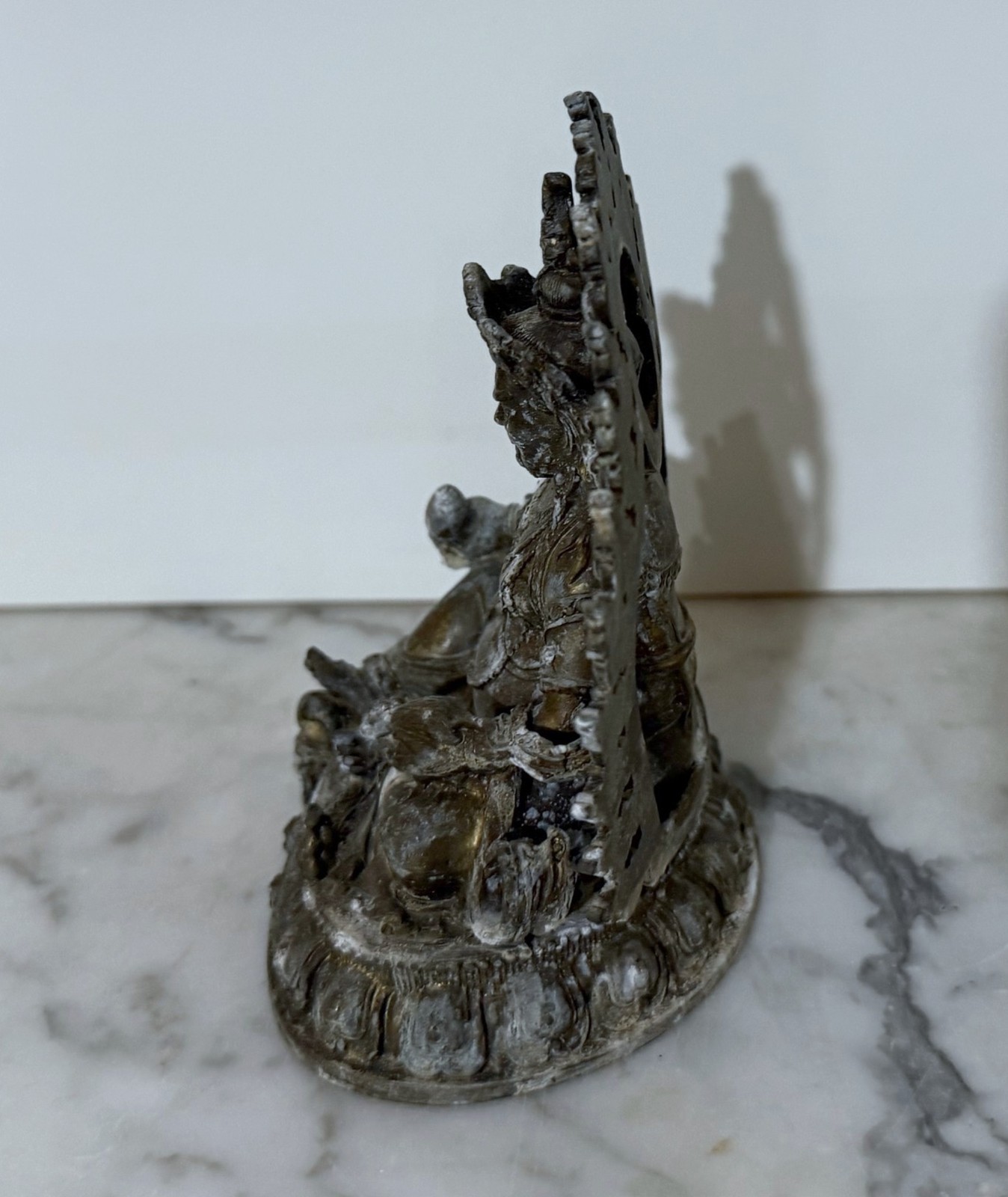 OLD BRONZE TIBET STATUE OF SEATED BUDDHIST FIGURE OF A DHARMAPALA