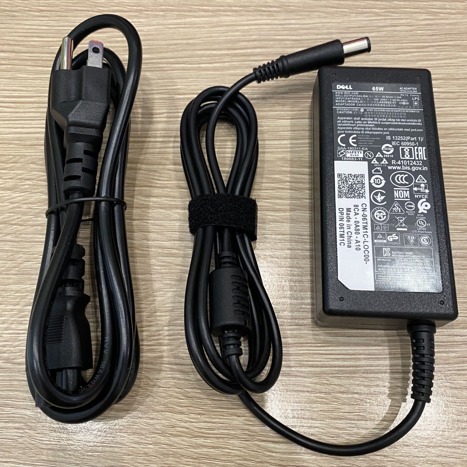 Genuine OEM 65W Dell PA-12 AC Adapter Charger 928G4 06TM1C LA65NS2-01 7.4*5.0mm