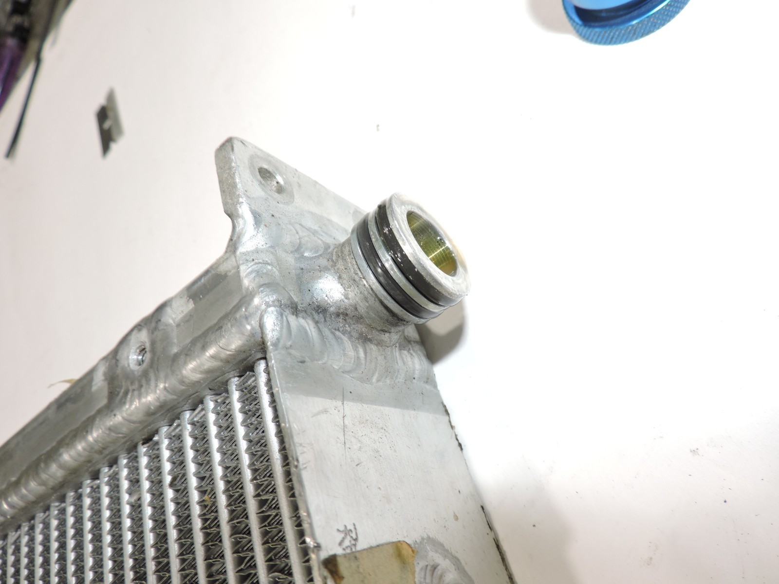 Aluminum oil cooler 14" x 6" x 2" Wiggins outlets brackets for mounting NASCAR