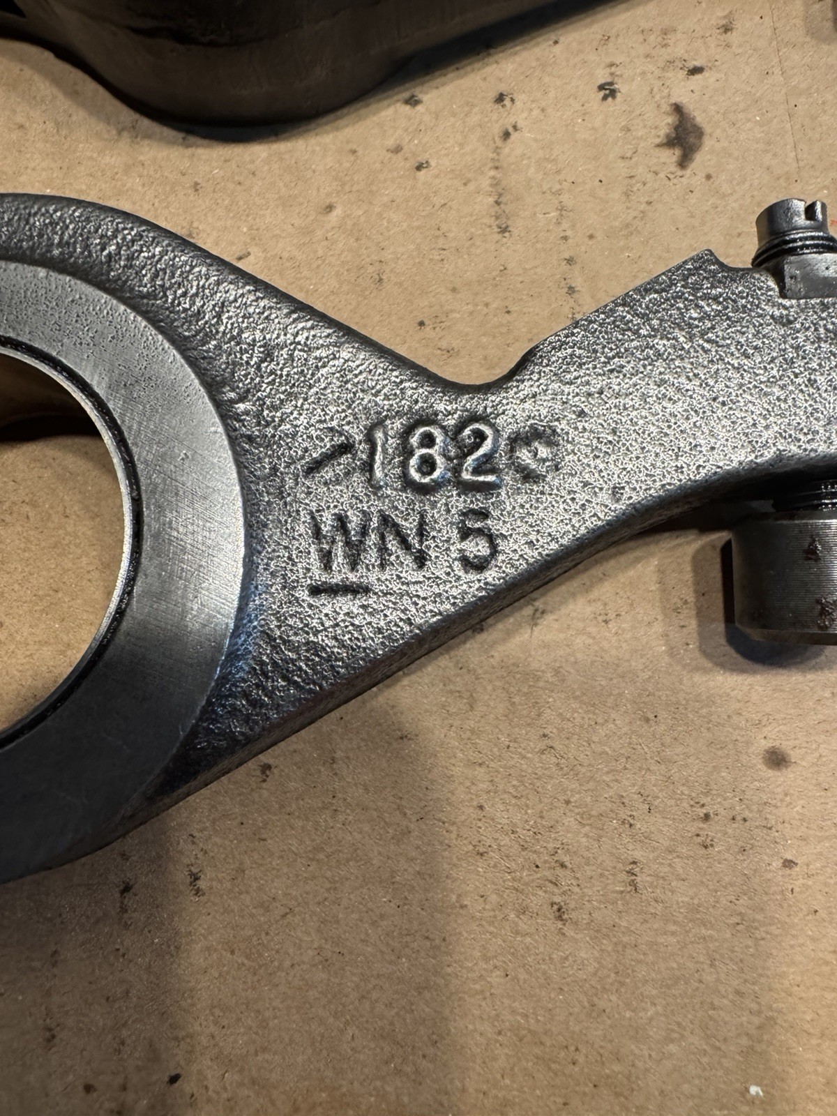 Set of 6 Caterpillar C15 Engine Valvetrain Rocker arm 6I0899 OEM 1085896