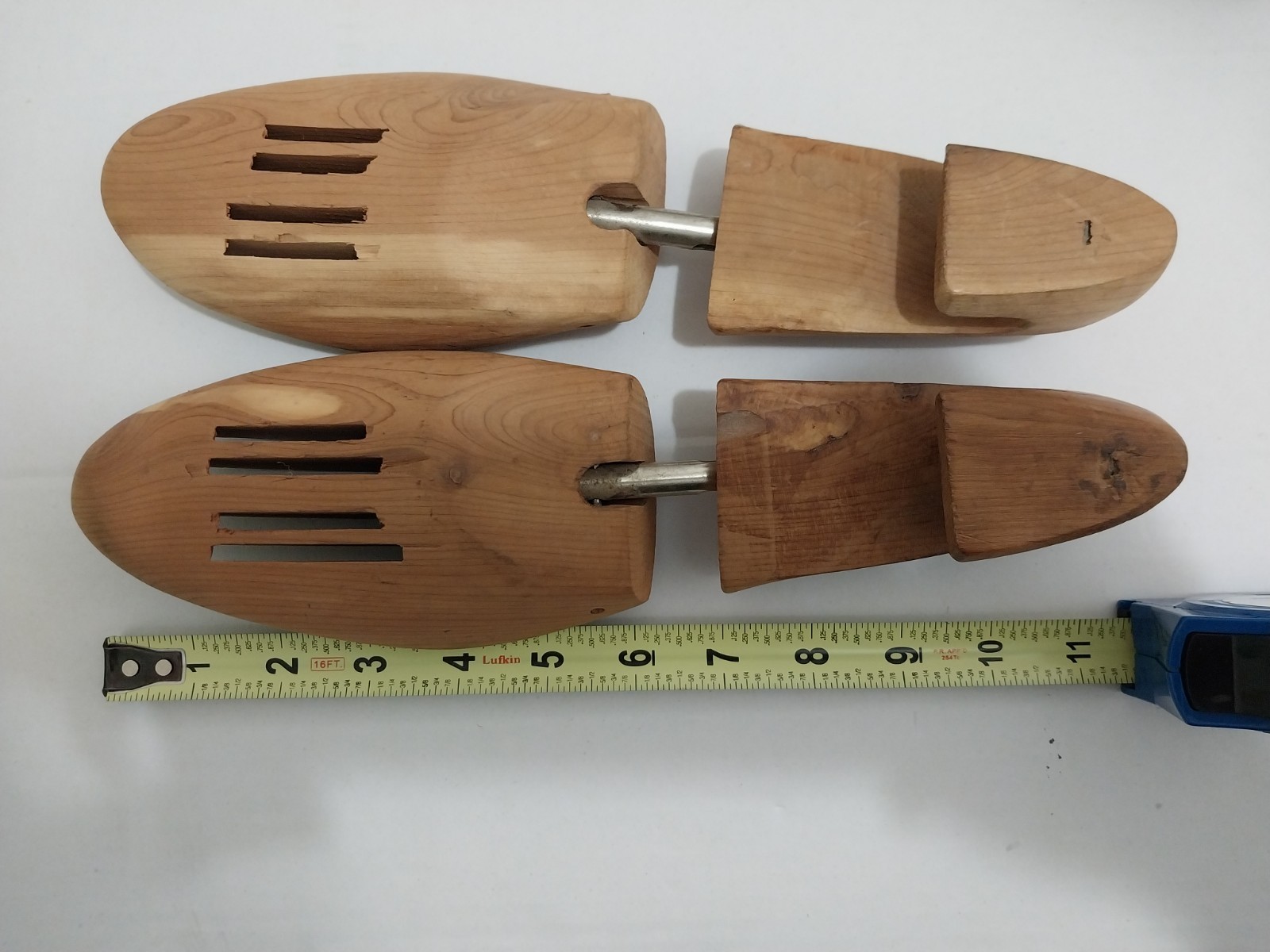 Cedar Wood Shoe Trees Shoe Keepers 1 X Florsheim 2 X Unbranded Medium Lot Of 3pr