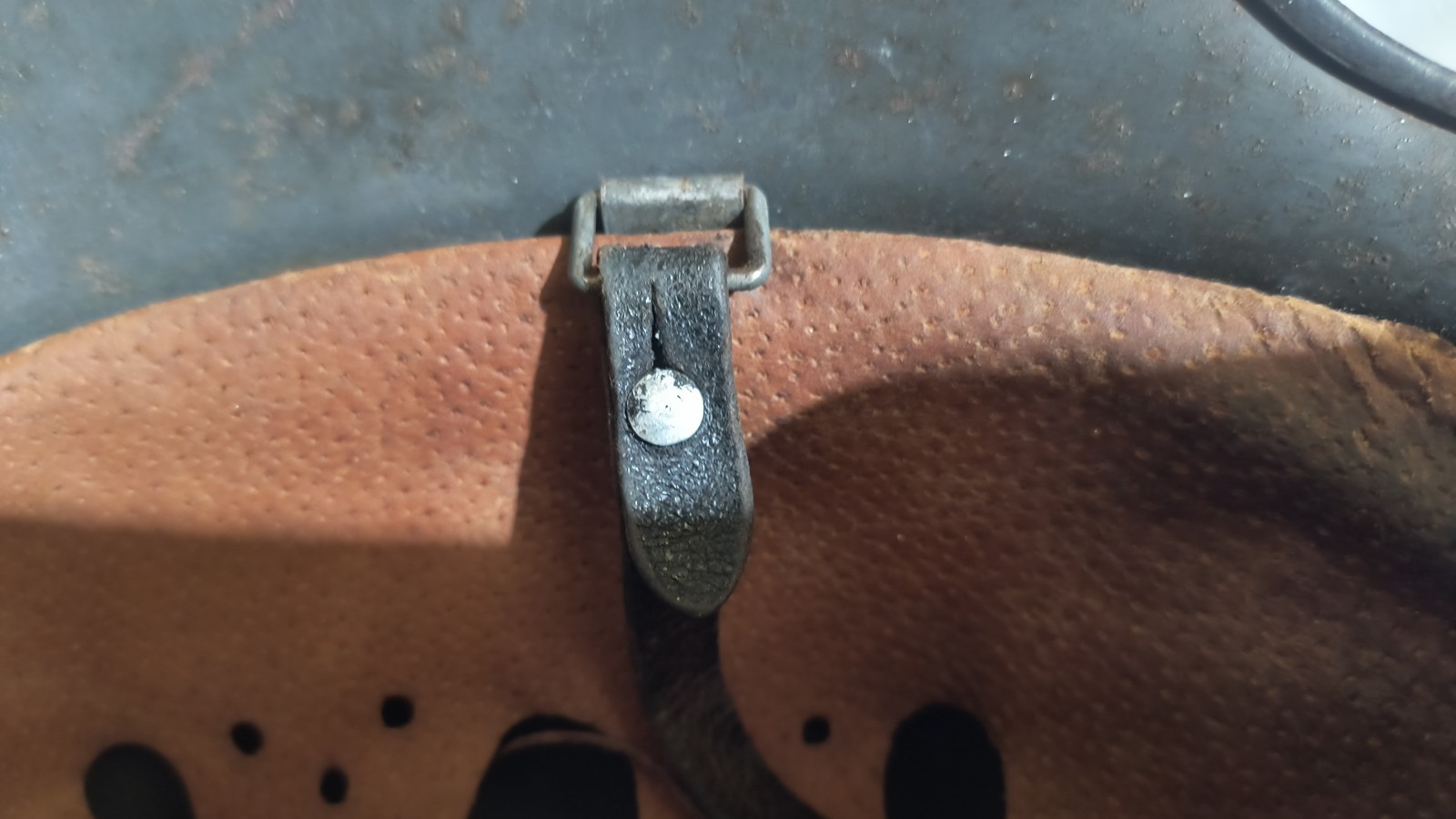 WW2 ~ M35 German Helmet ~ EF64 ~ w/ Liner