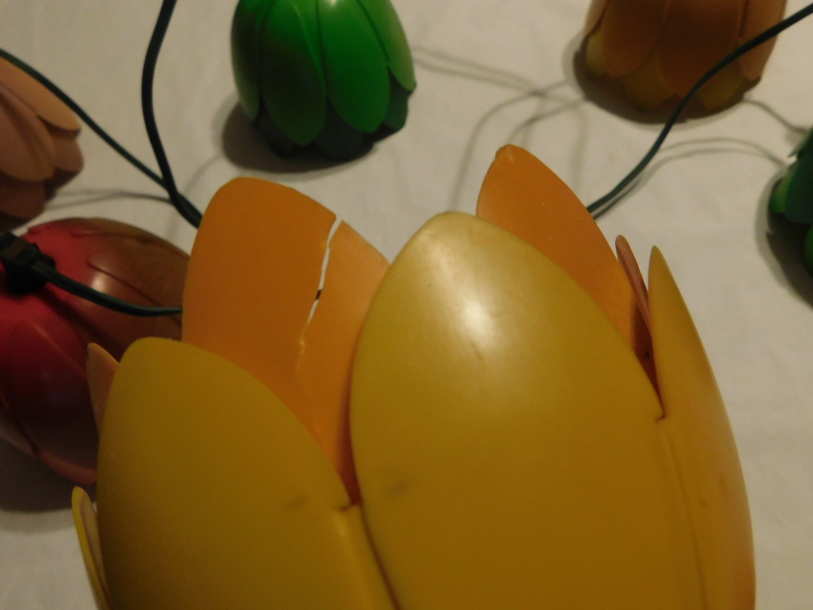 VTG NOMA BLOW MOLD TULIP TIKI OUTDOOR LIGHT STRING LIGHTS 14 ft CAMP PATIO RV