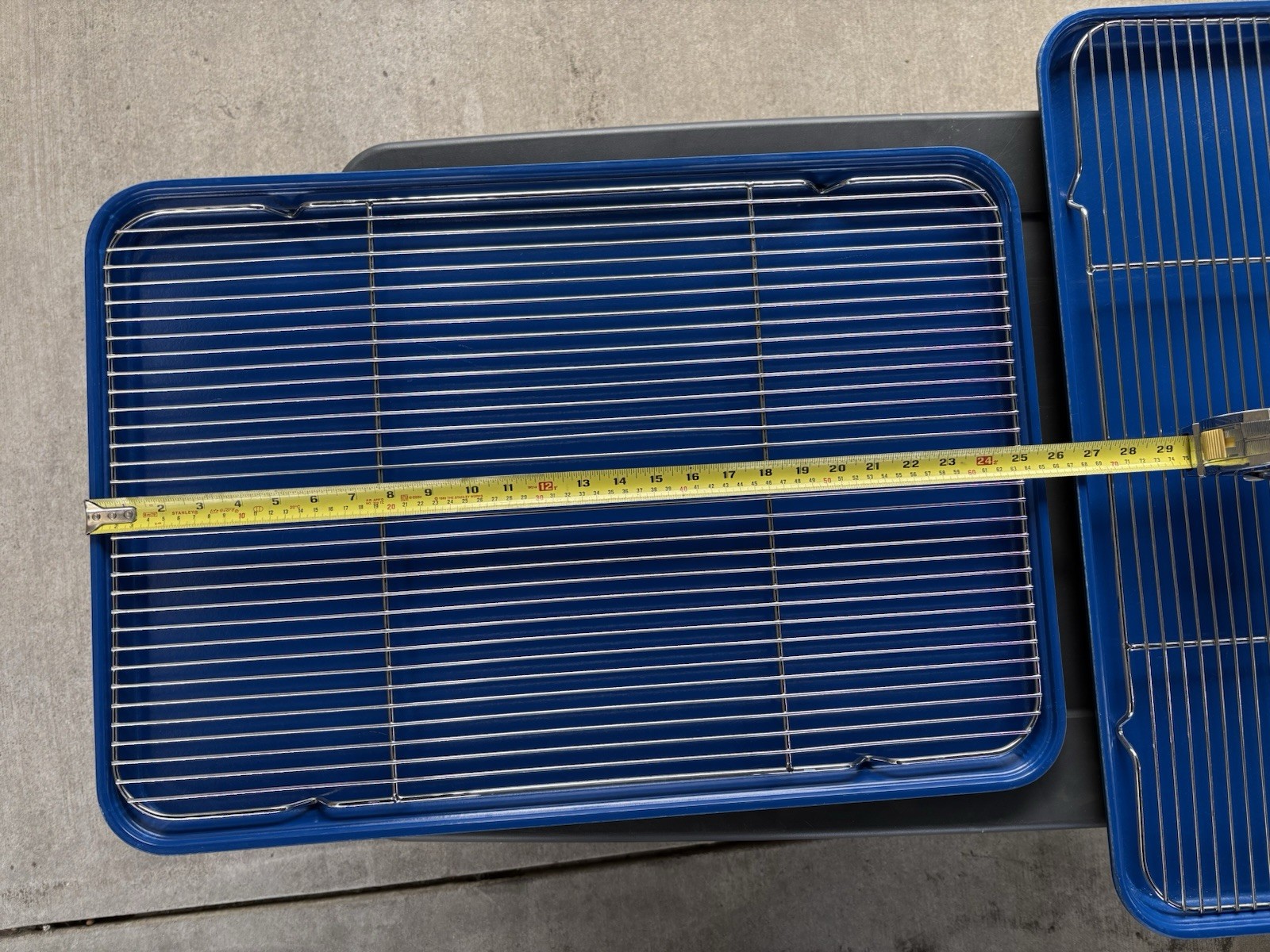 AAR-2022-A Aluminum Bun Pan Rack w/ 20 Pans Capacity